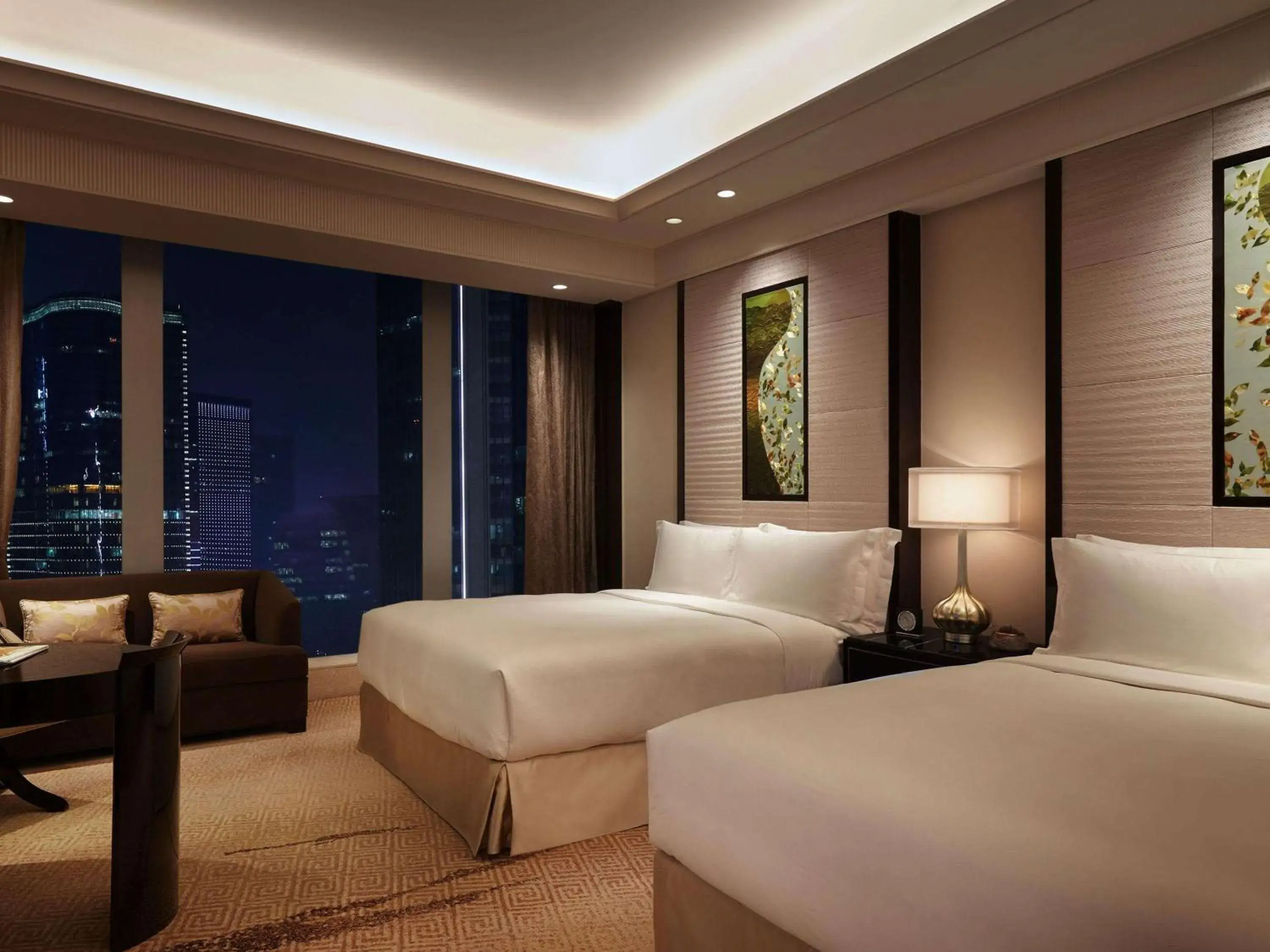 Photo of the whole room in Fairmont Chengdu