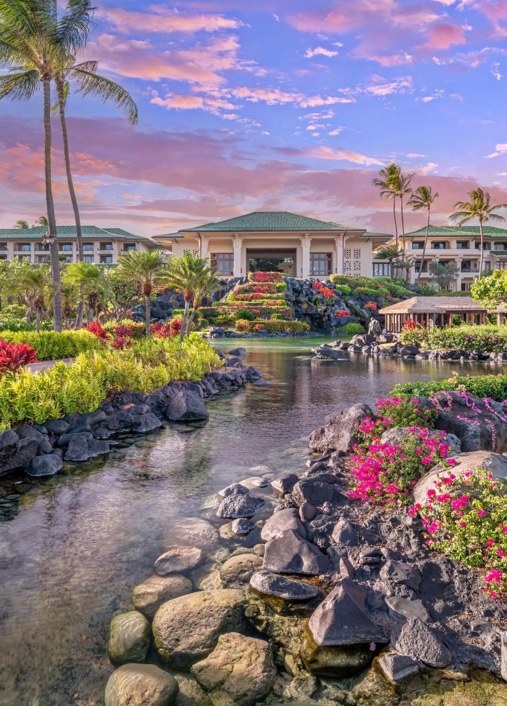 Property building in Grand Hyatt Kauai Resort & Spa