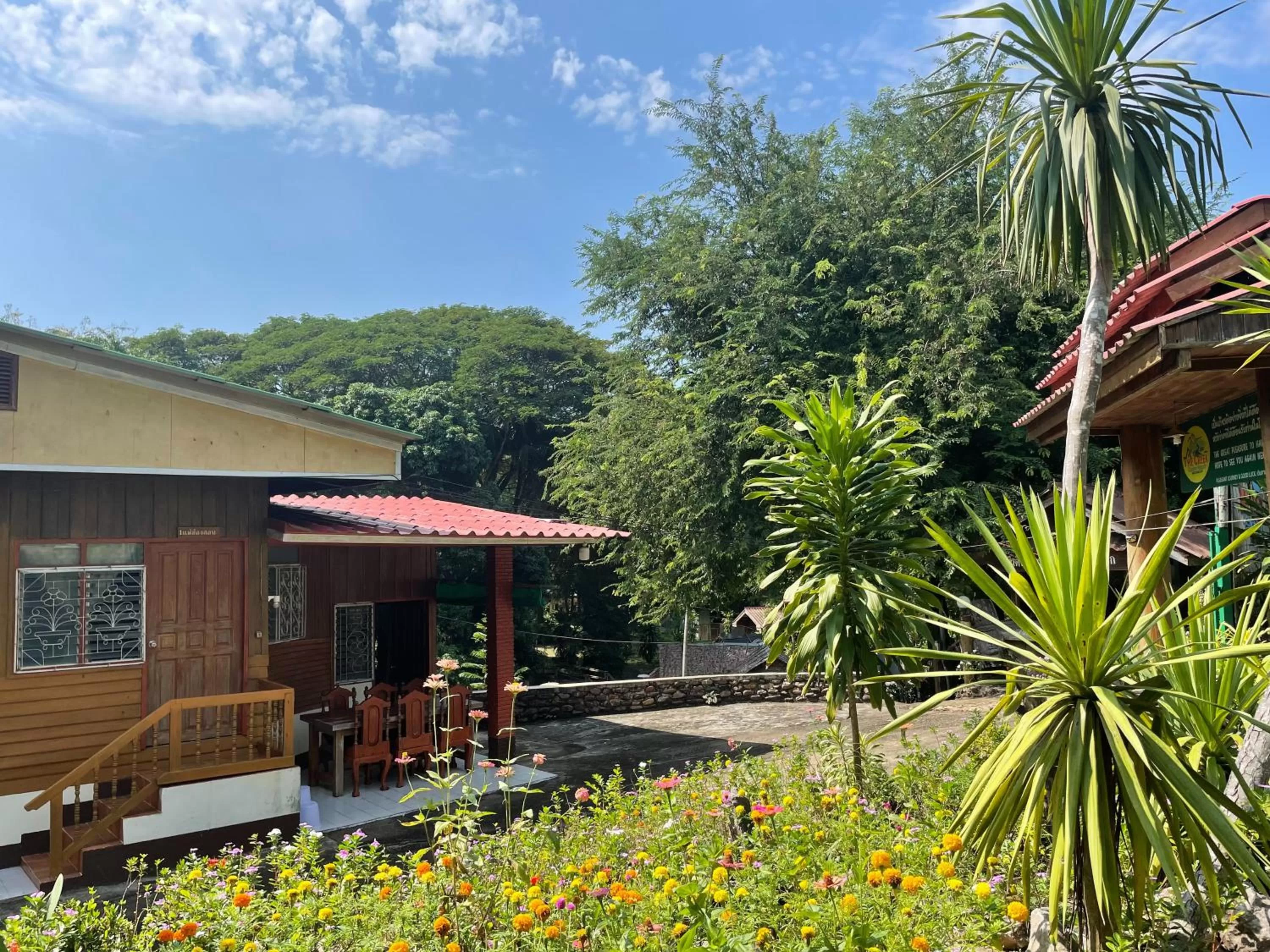 ห้วยน้ำรินรีสอร์ท The Creek Garden Resort