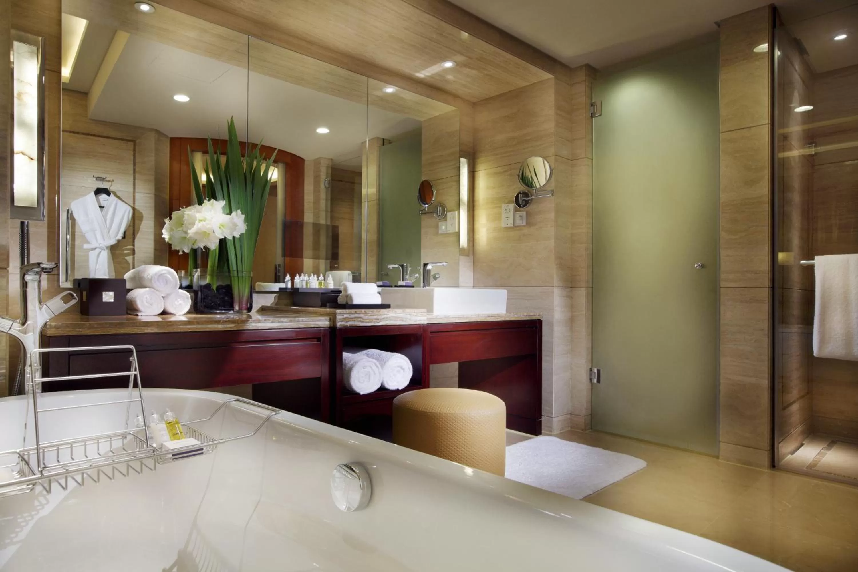 Bathroom in InterContinental Hangzhou ICC by IHG