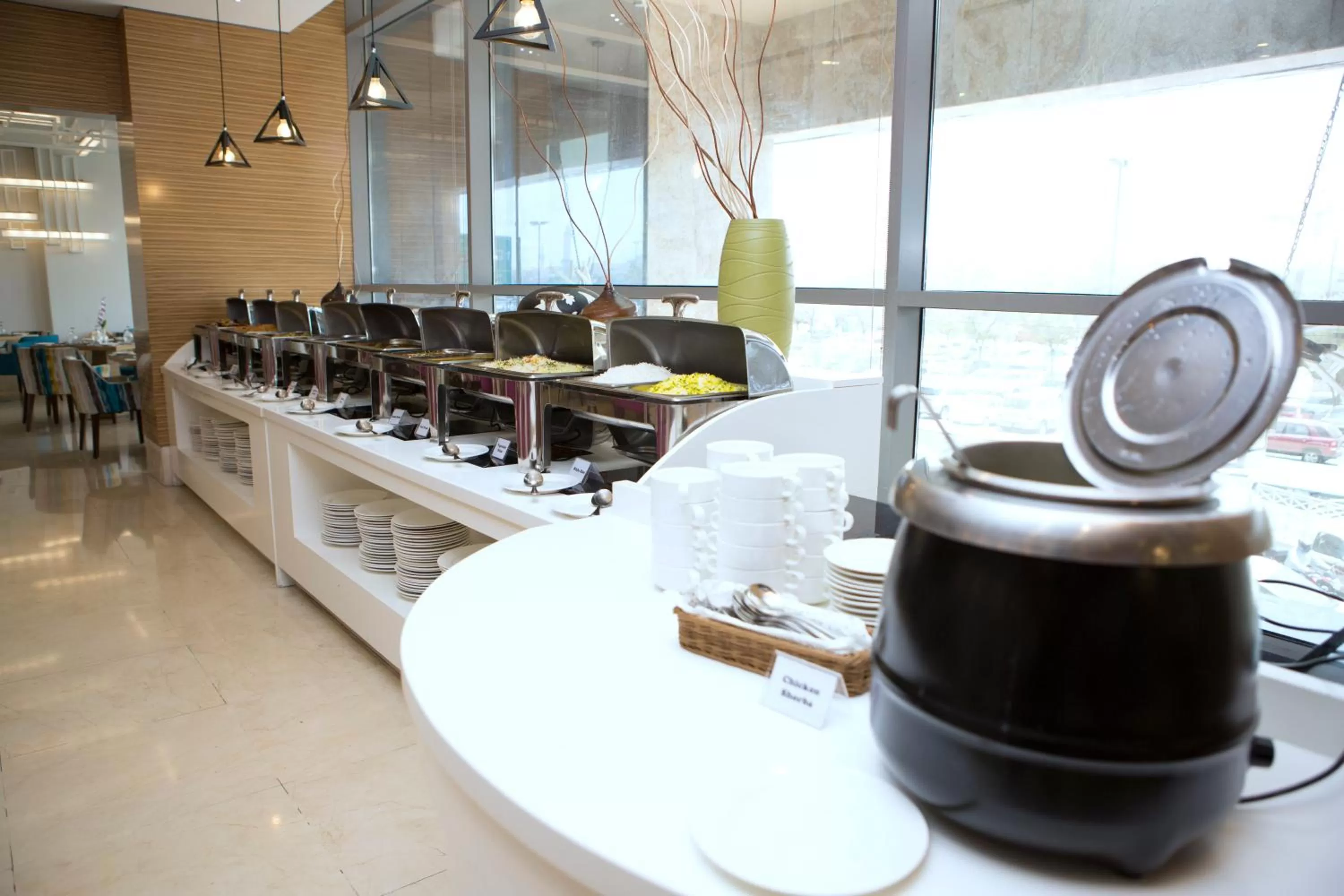 Restaurant/places to eat in Best Western Plus Pearl Creek