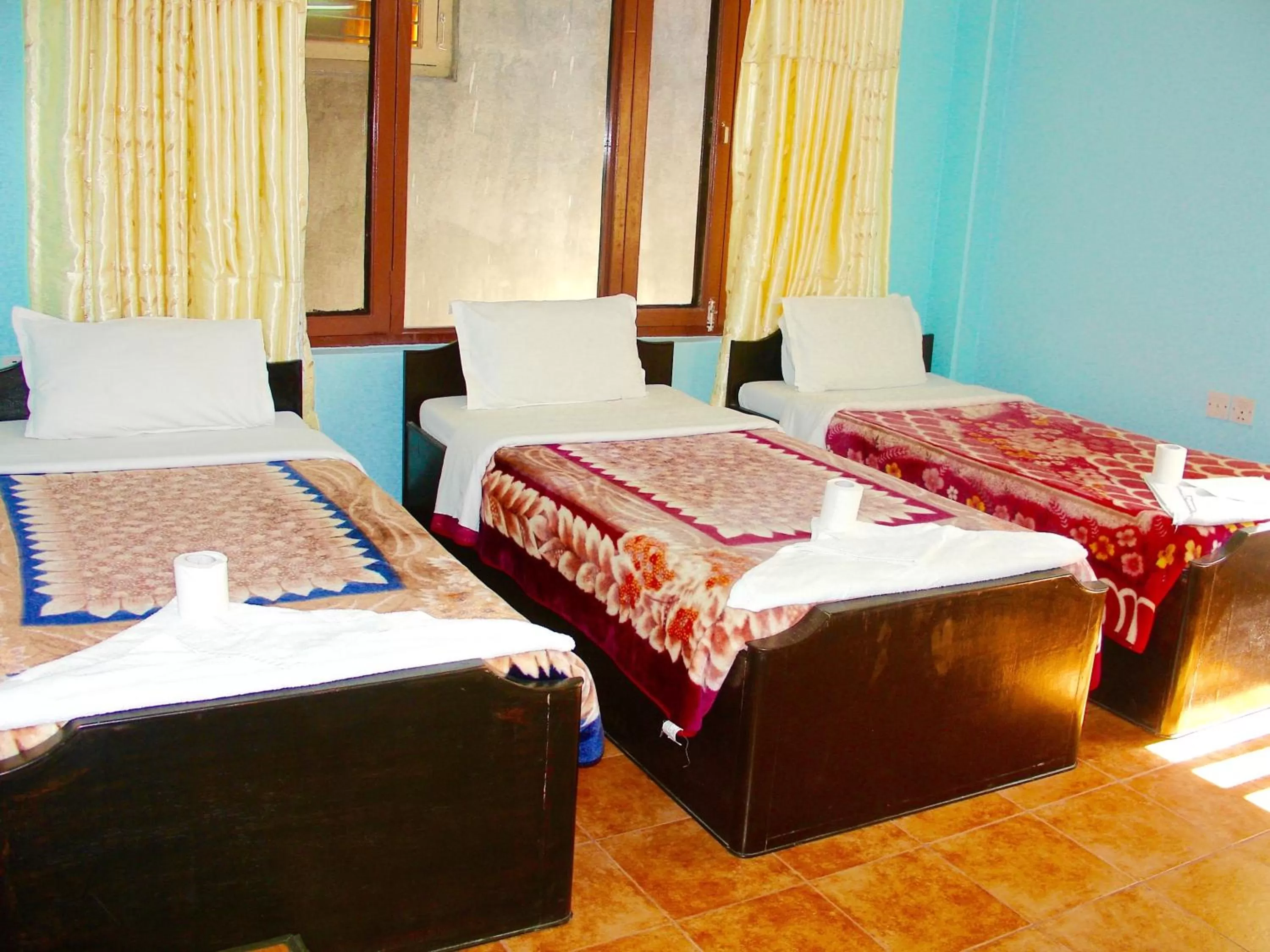 Bed in The North Face Inn