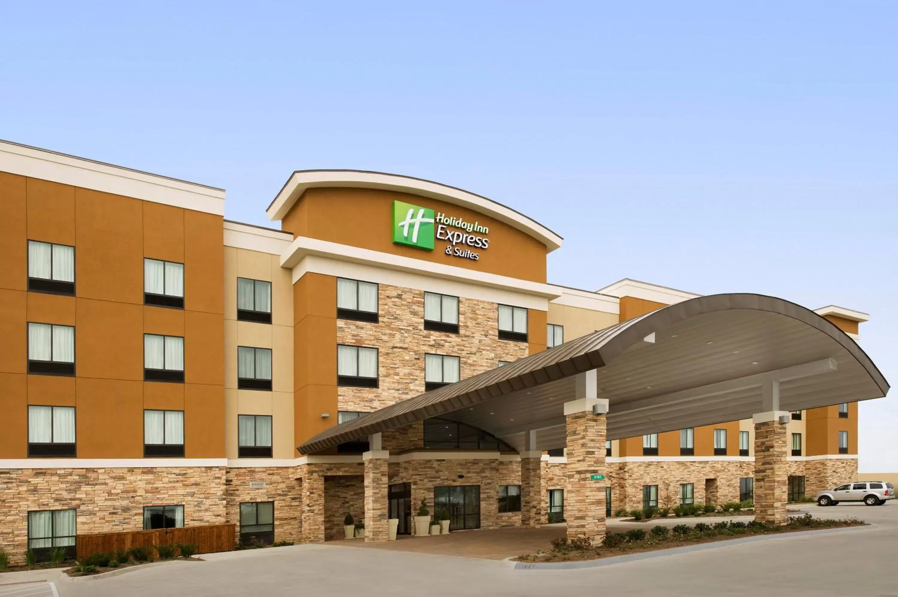Property building in Holiday Inn Express Hotel & Suites Waco South, an IHG Hotel