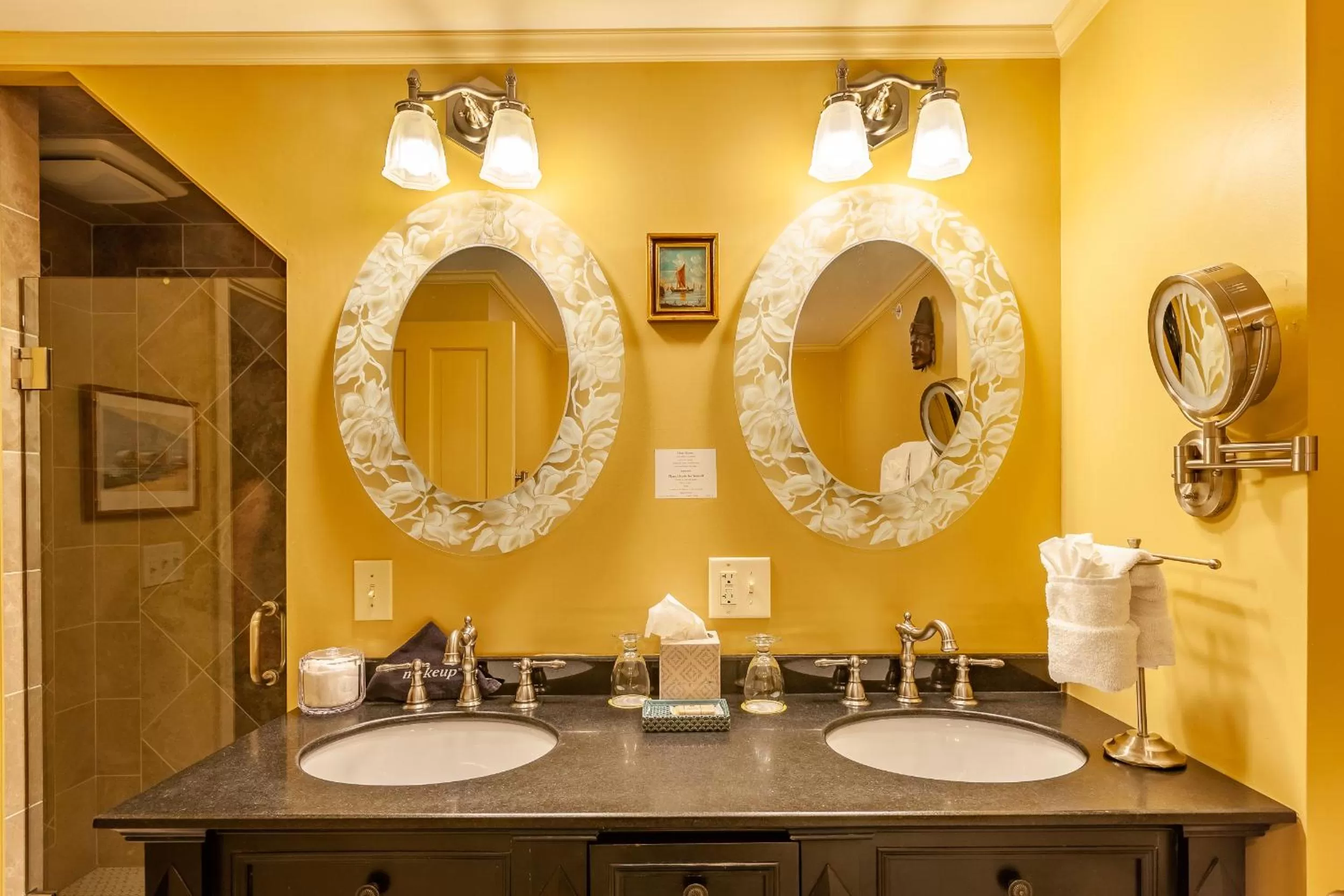 Bathroom in Ivy Lodge