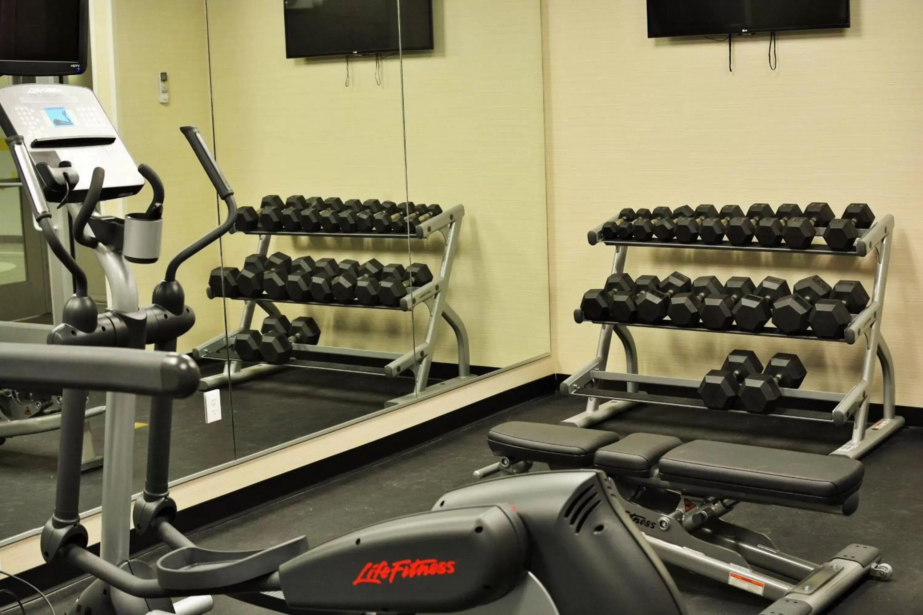 Fitness centre/facilities, Fitness Center/Facilities in Fairfield Inn & Suites by Marriott Omaha Northwest