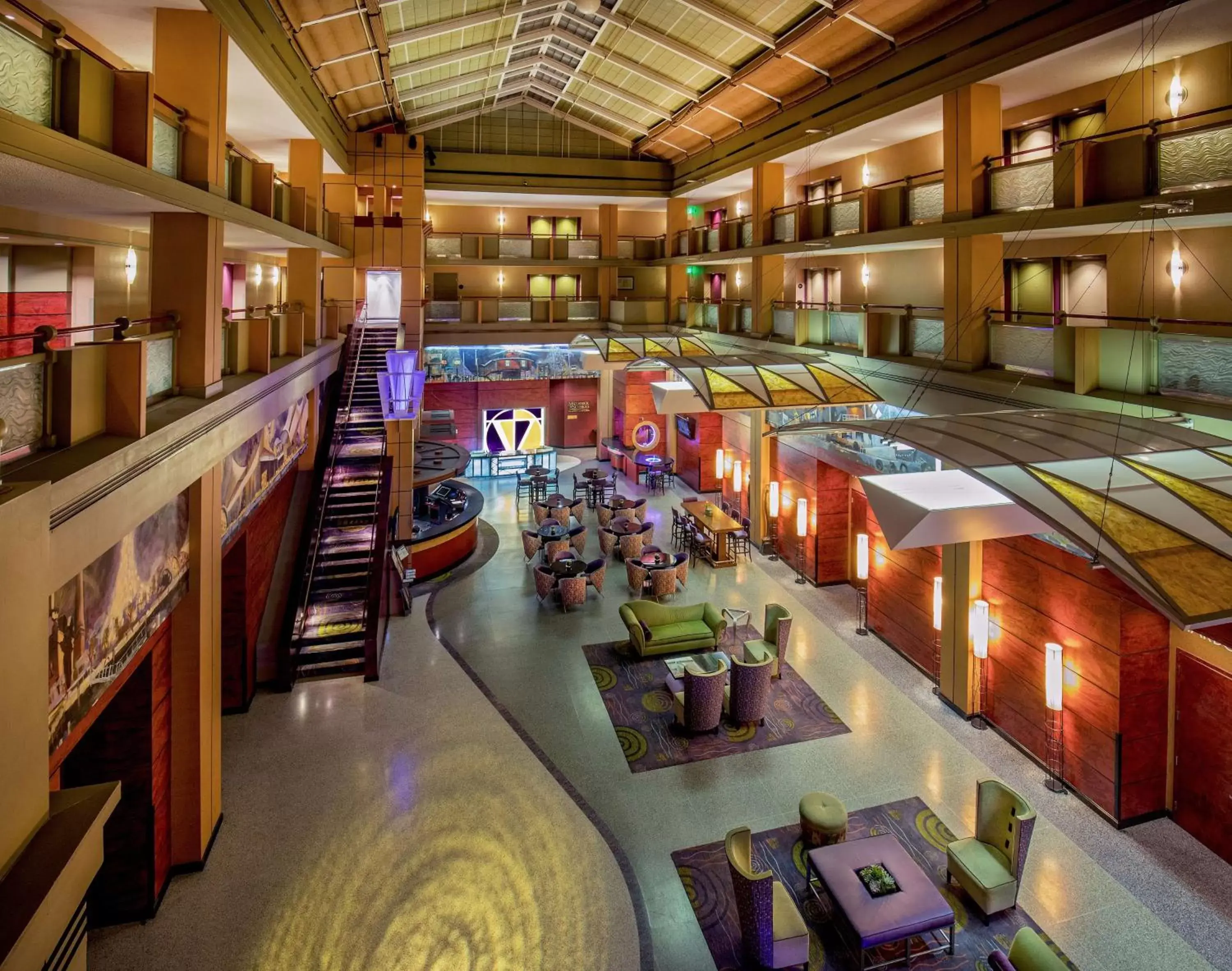 Lobby or reception in Pier 5 Hotel Baltimore, Curio Collection by Hilton