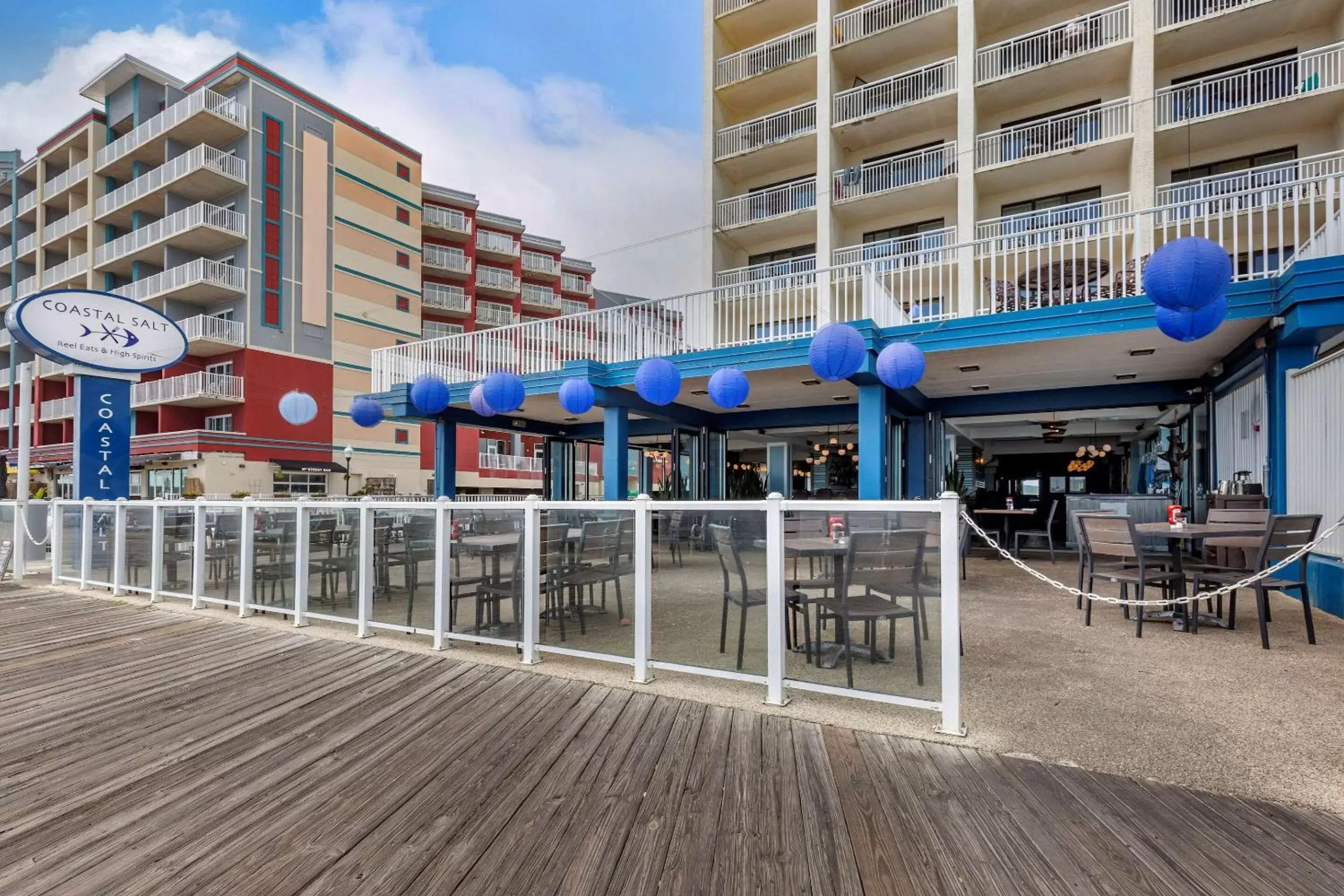 Restaurant/places to eat, Property Building in Quality Inn Boardwalk