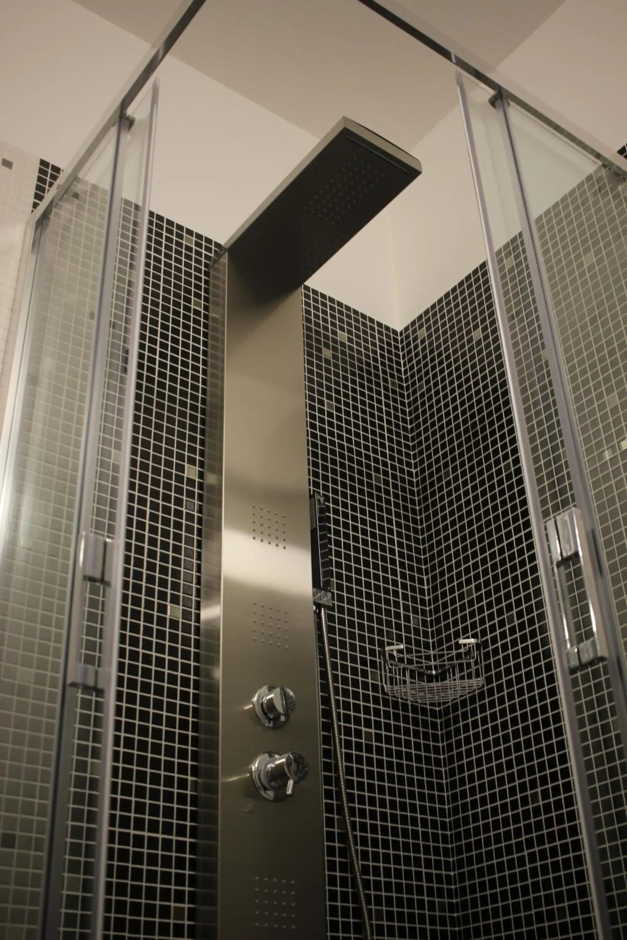 Bathroom in Hotel Orazio