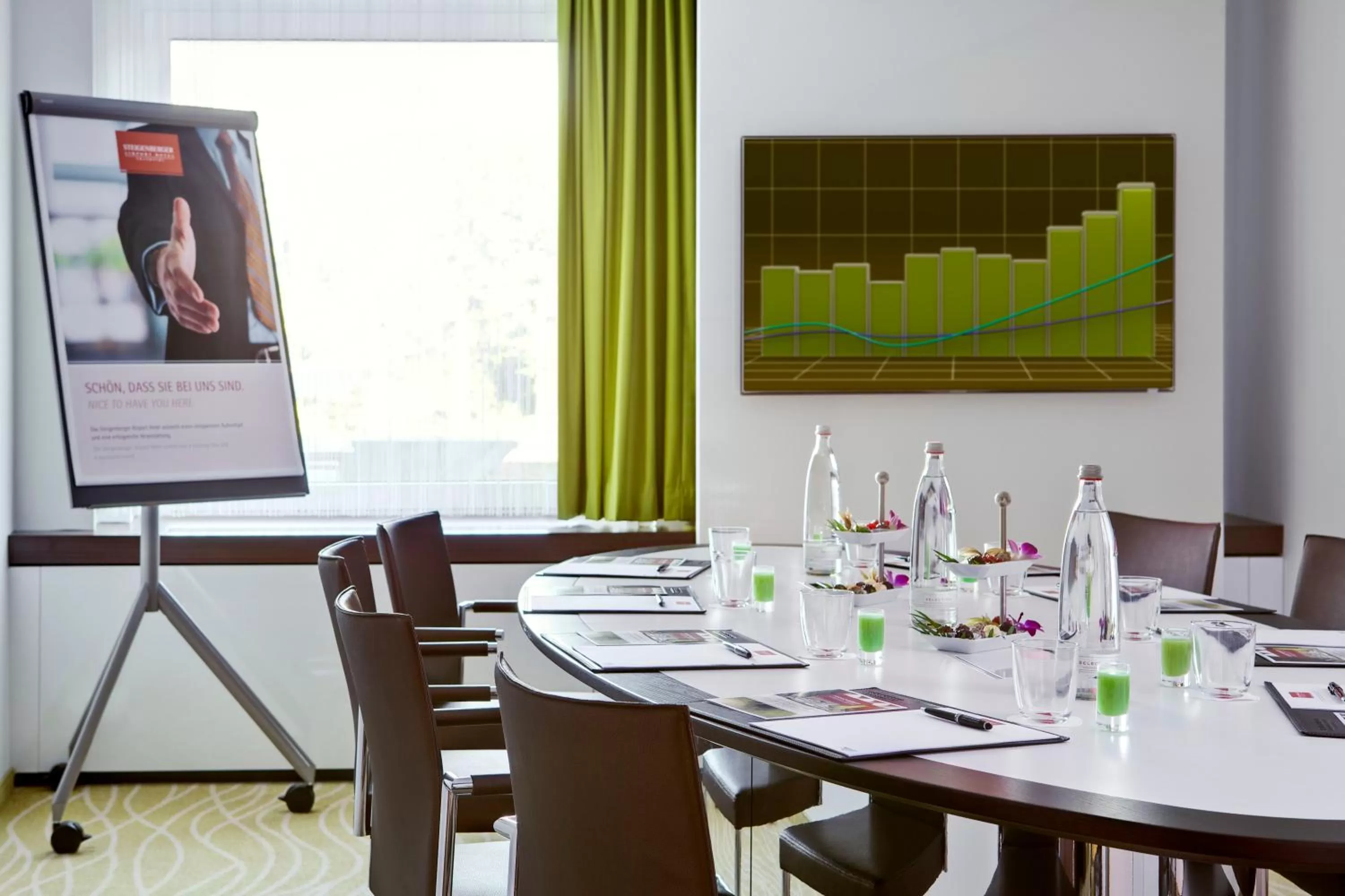 Meeting/conference room in Steigenberger Airport Hotel Frankfurt