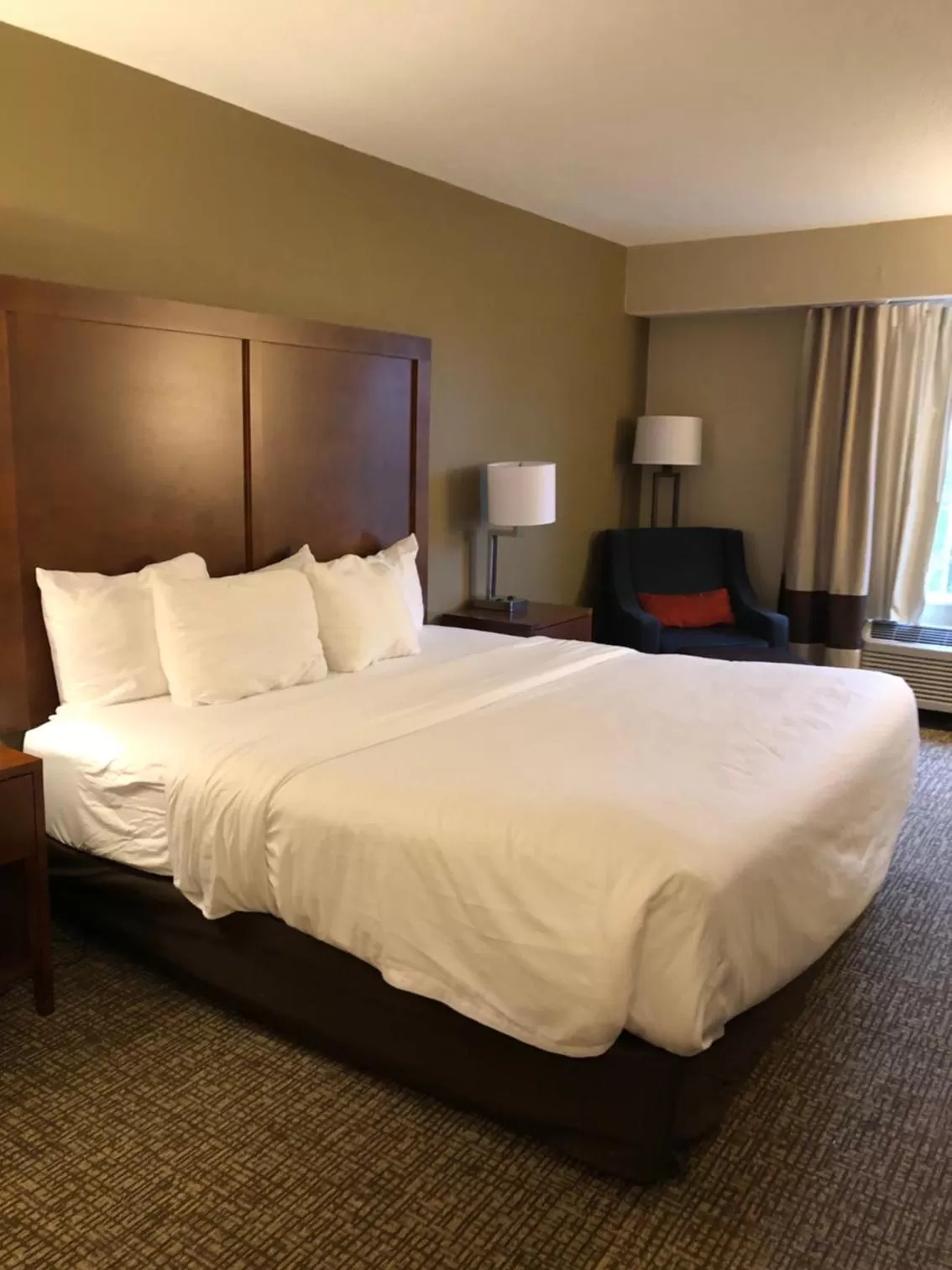 Bed in Wingate by Wyndham Grove City