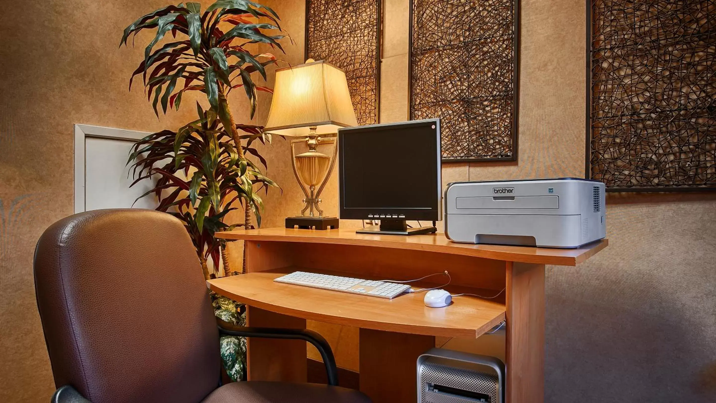 Business facilities, Business Area/Conference Room in Best Western Diamond Bar Hotel & Suites