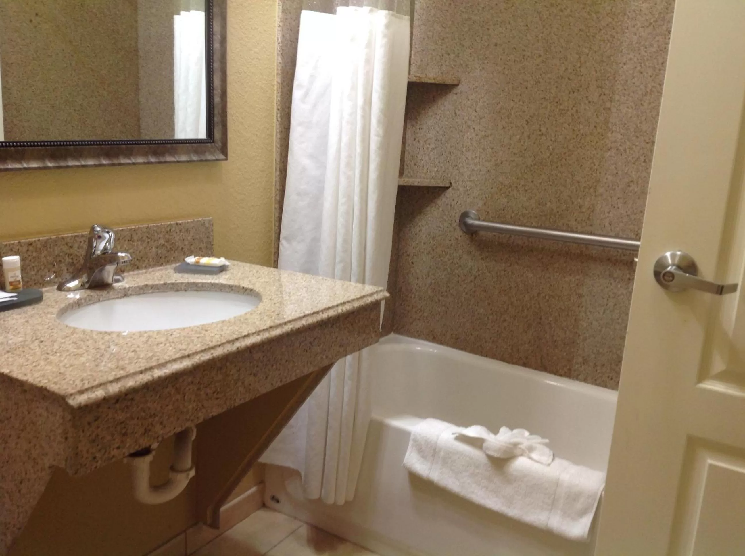 Shower in La Quinta by Wyndham Vicksburg