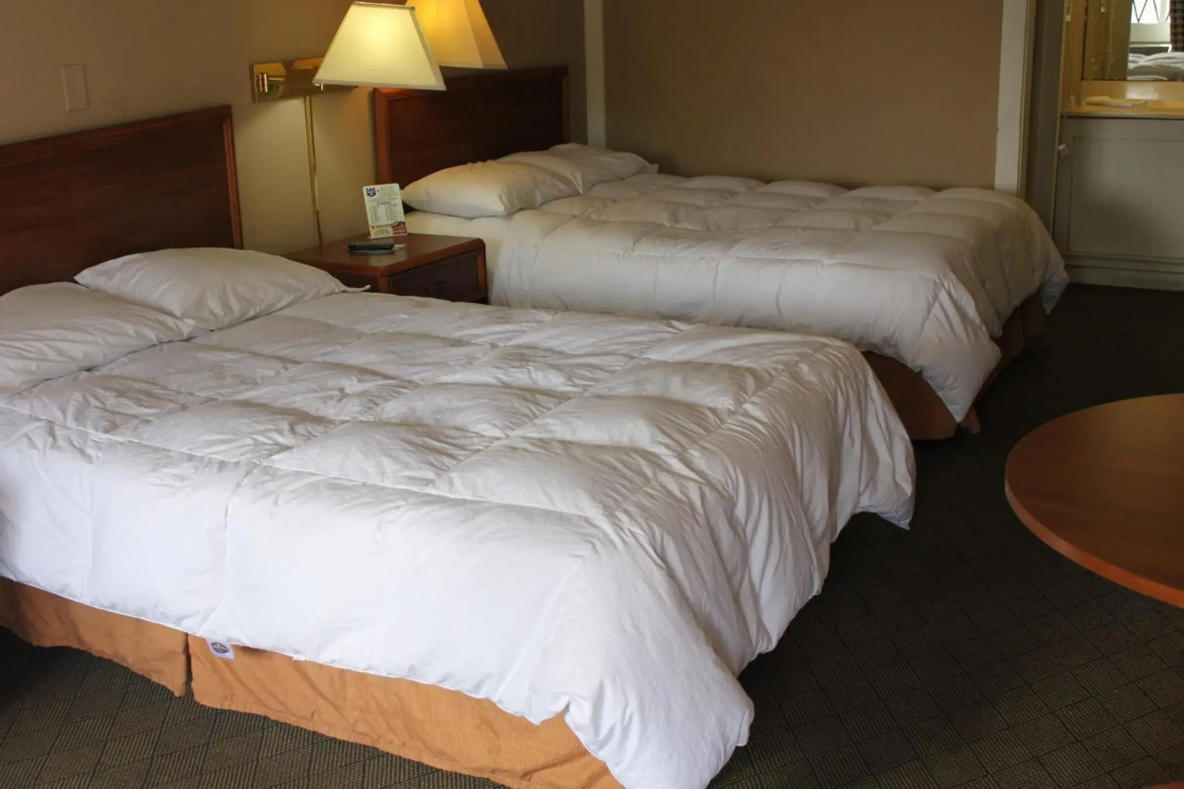Double Room with Two Double Beds - Non-Smoking in Knights Inn Indianapolis