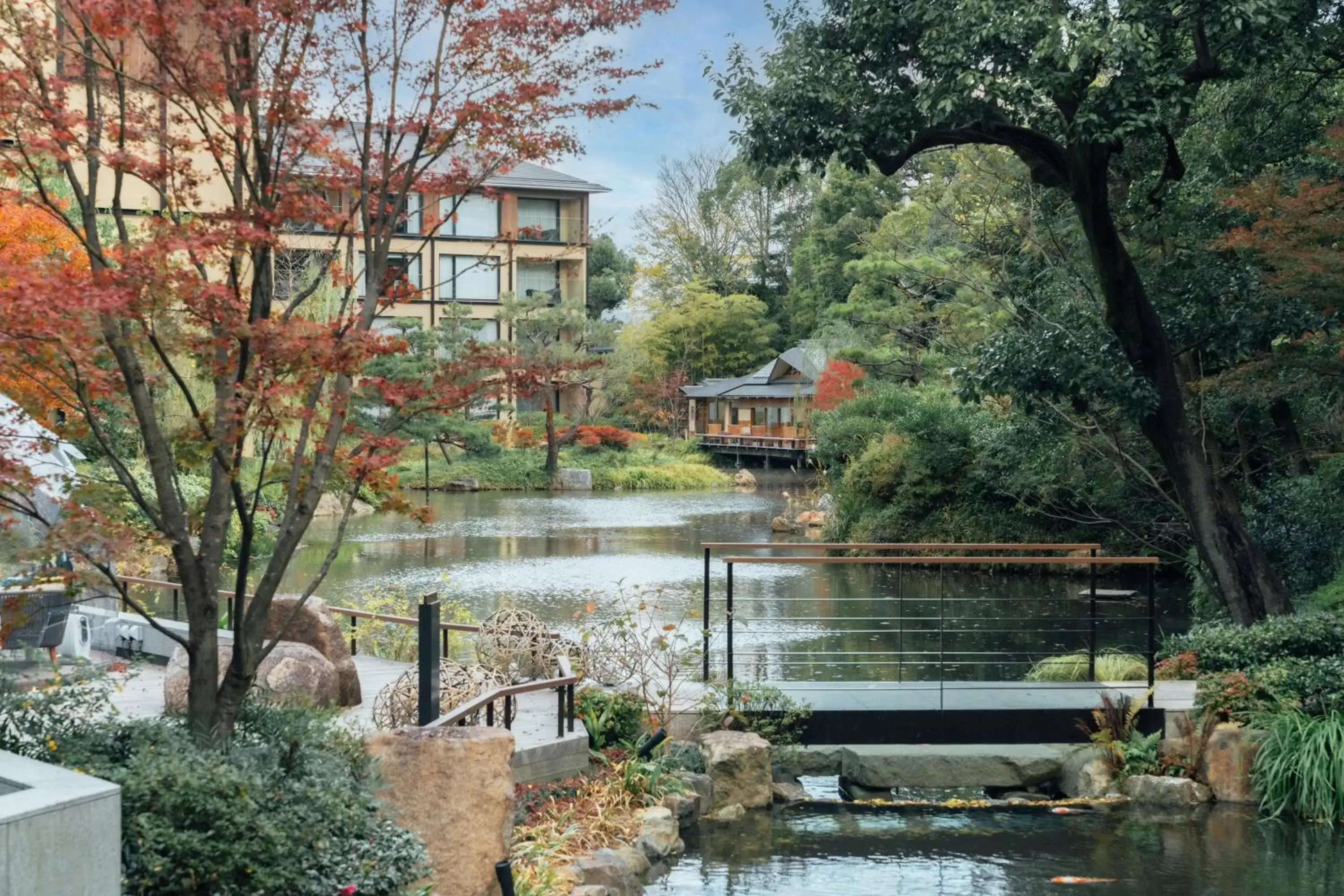 Garden, Swimming Pool in Four Seasons Hotel Kyoto