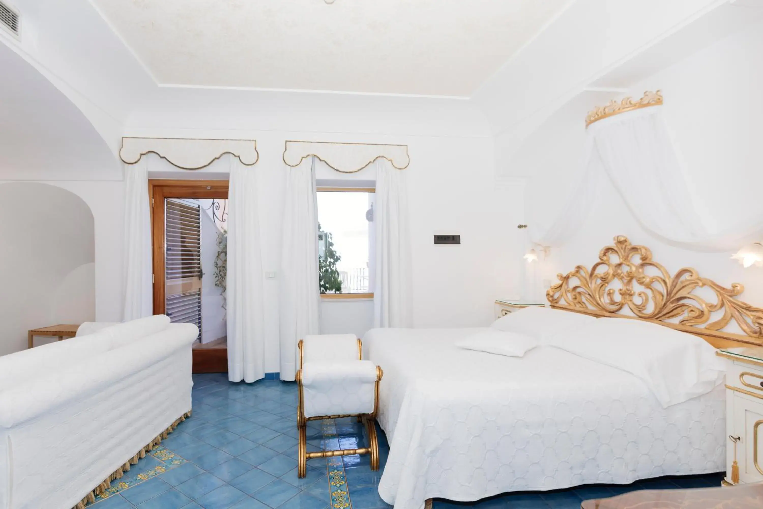 Photo of the whole room, Bed in Hotel Conca d'Oro