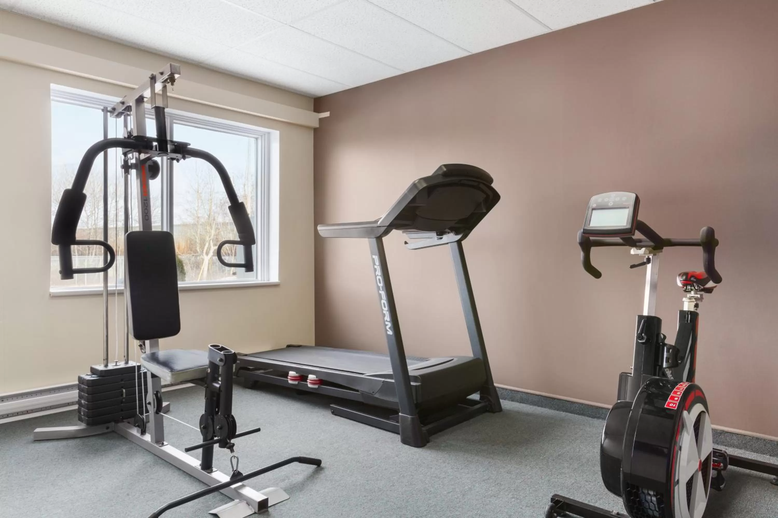 Fitness centre/facilities in Travelodge by Wyndham Baie Comeau