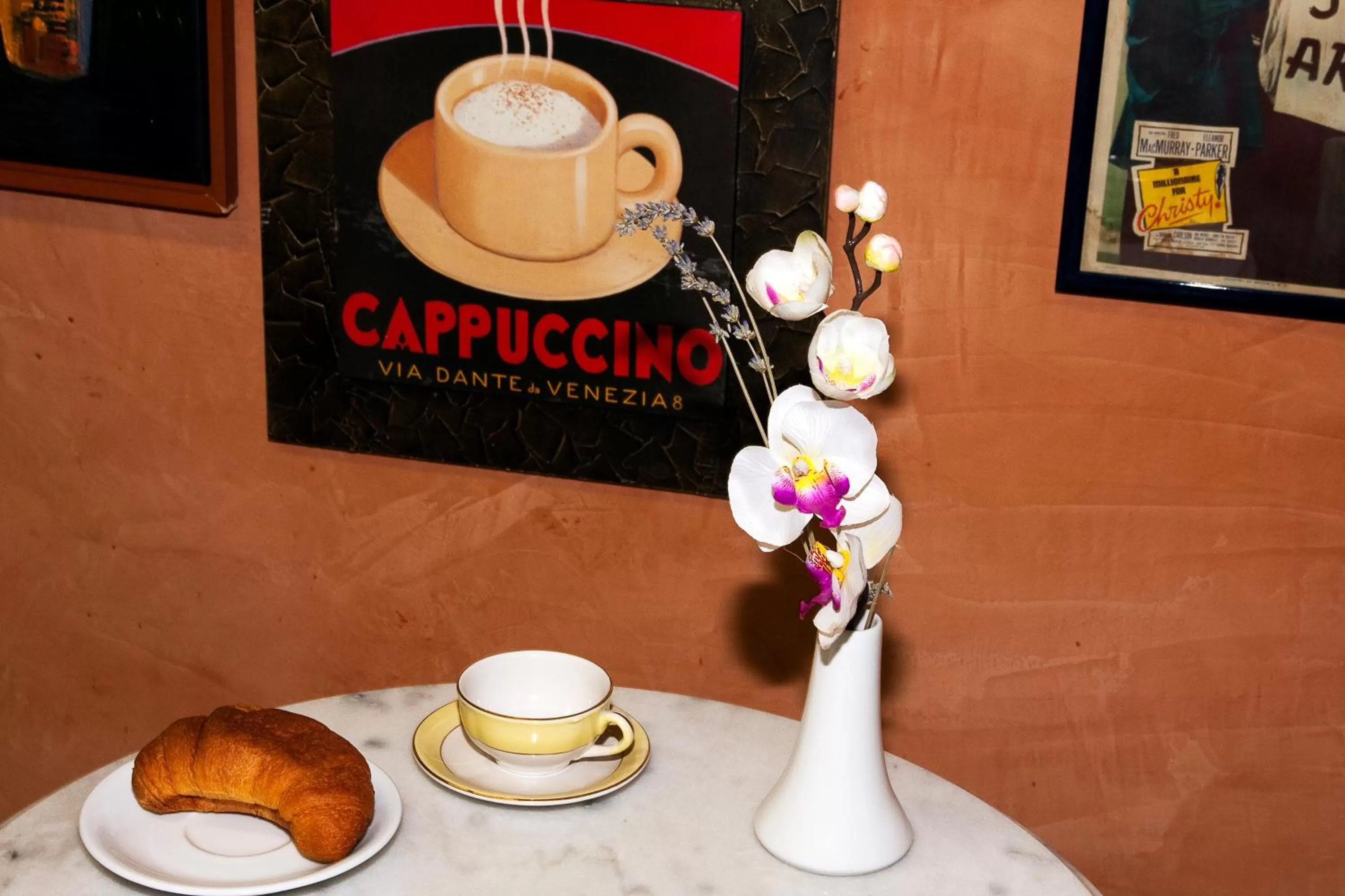 Italian breakfast in DomusAmor Colosseo