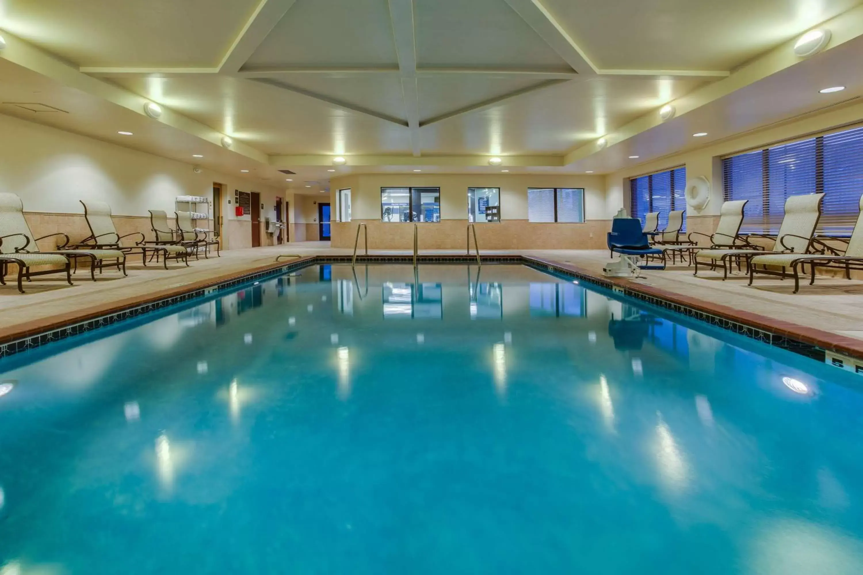 Pool view, Swimming Pool in Hampton Inn Bennington