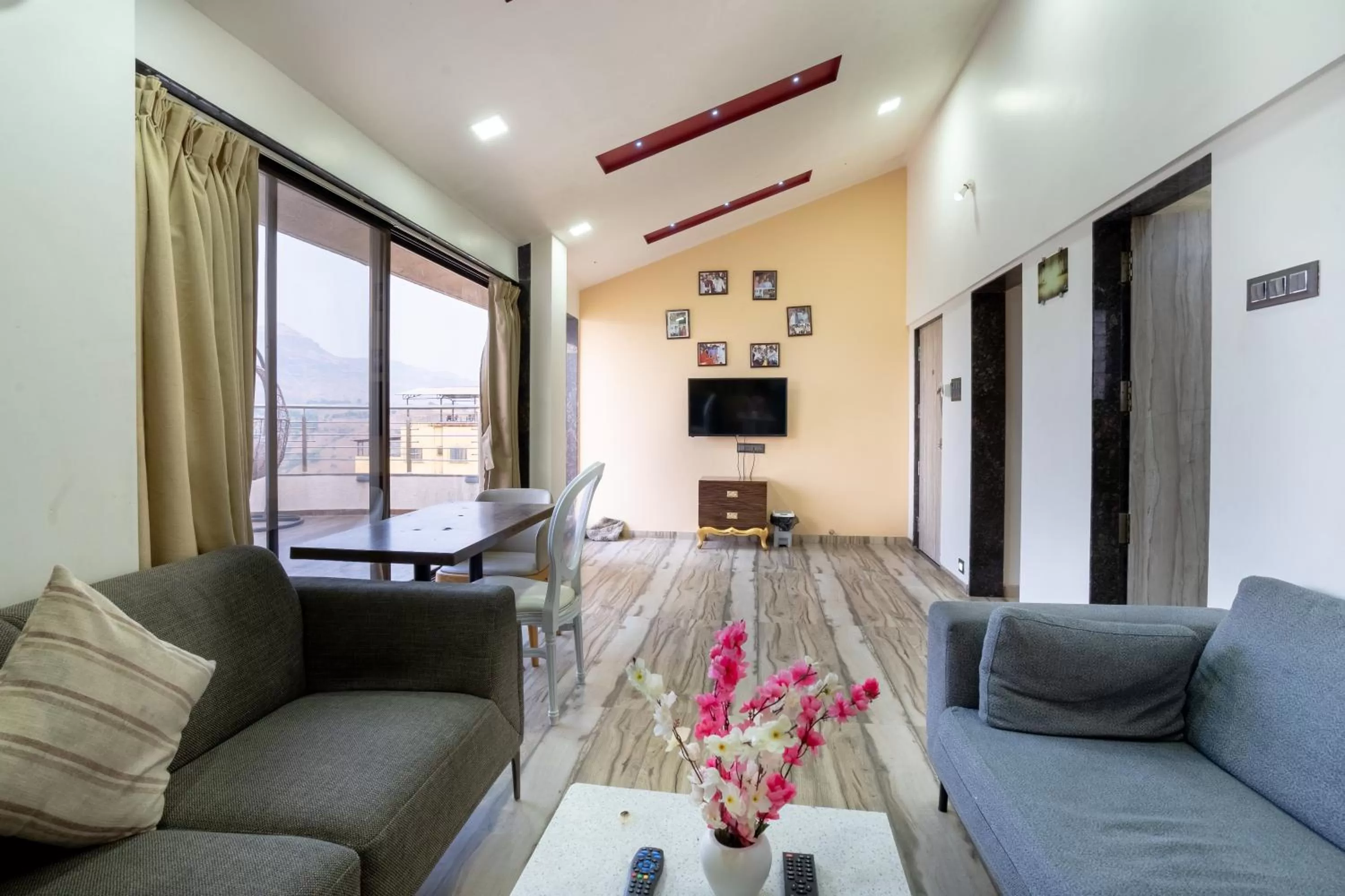 Seating Area in Pooja Villa Suites-Rooms and Pool, Igatpuri