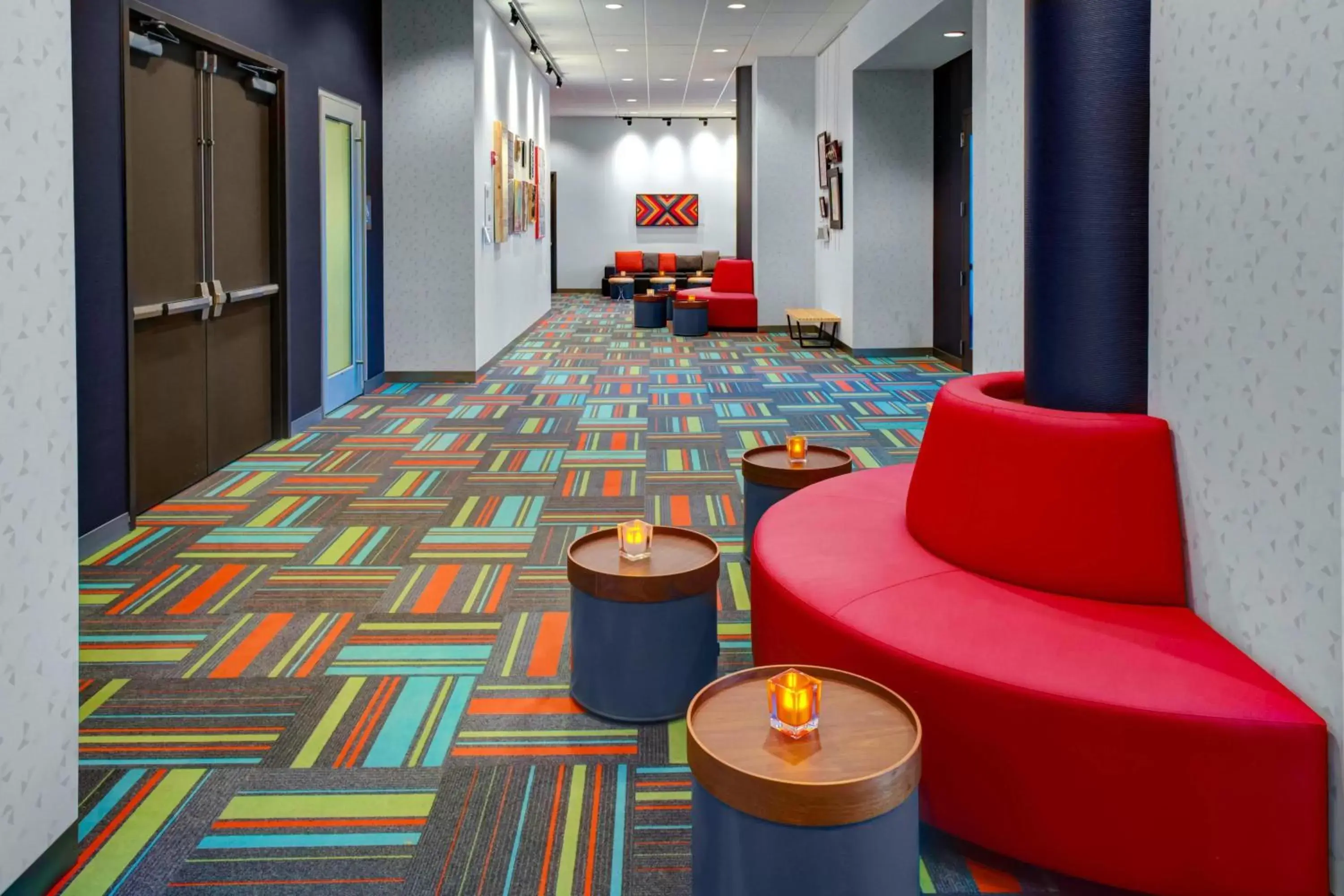 Meeting/conference room, Lobby/Reception in Aloft Wichita