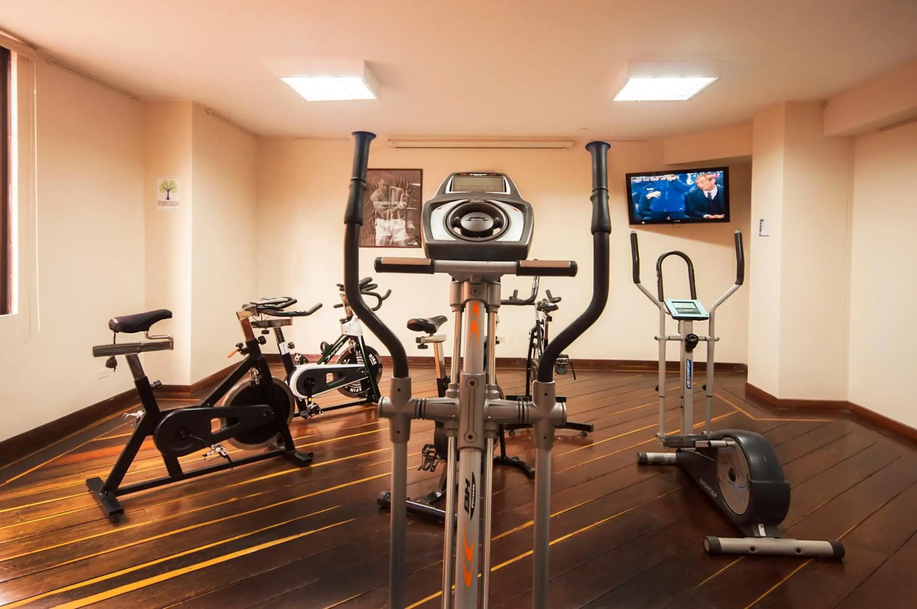 Fitness centre/facilities in Armenia Hotel Fitness centre/facilities in Armenia Hotel