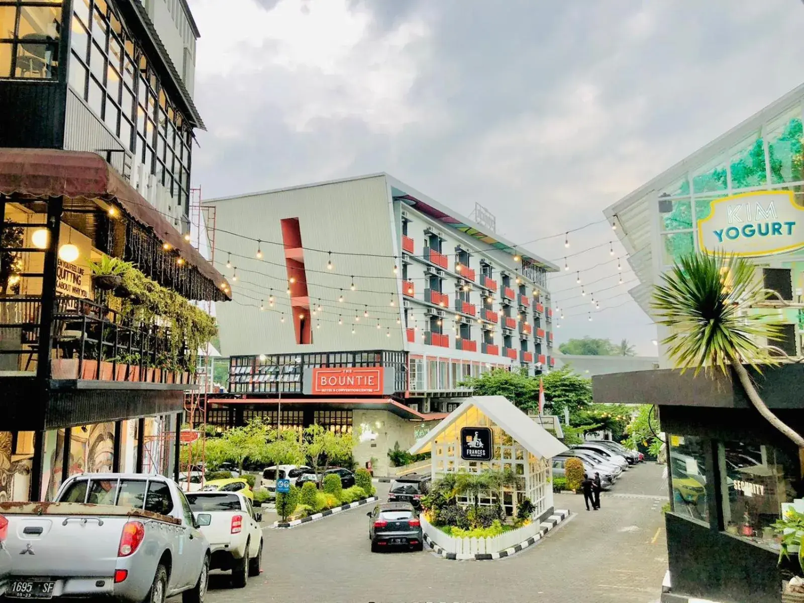 Property Building in The Bountie Hotel and Convention Centre Sukabumi