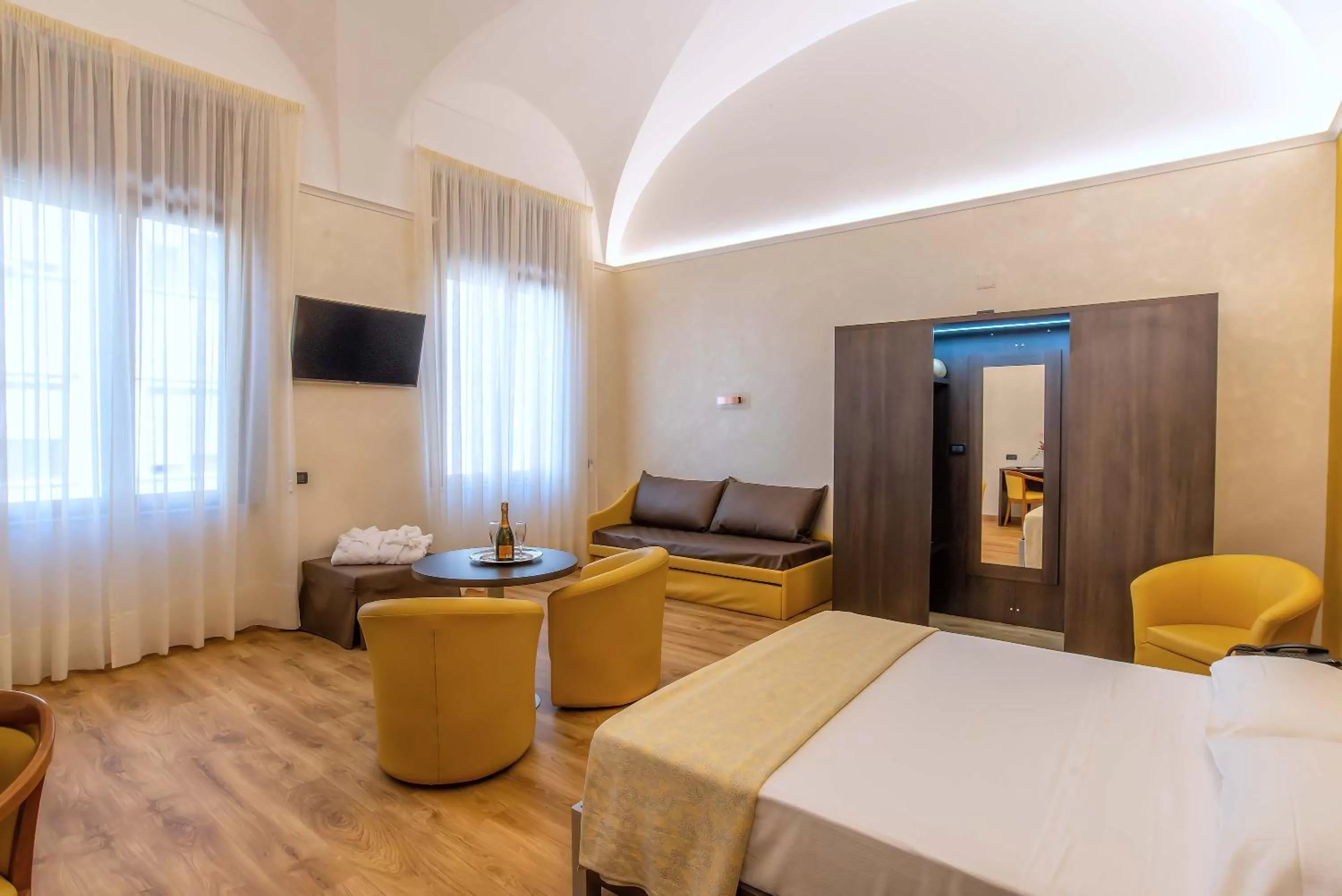 Photo of the whole room, Bed in Hotel Santa Prisca