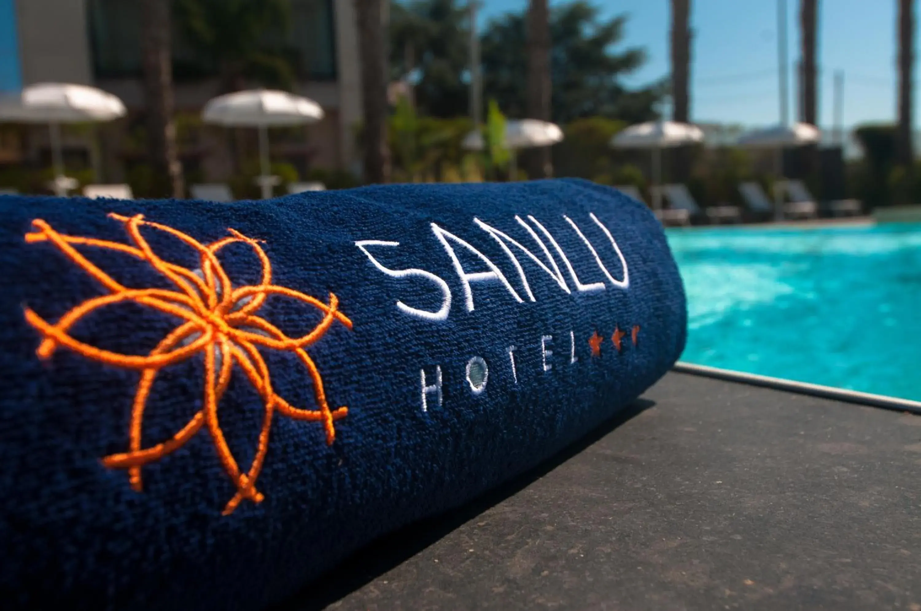 Swimming pool in Sanlu Hotel