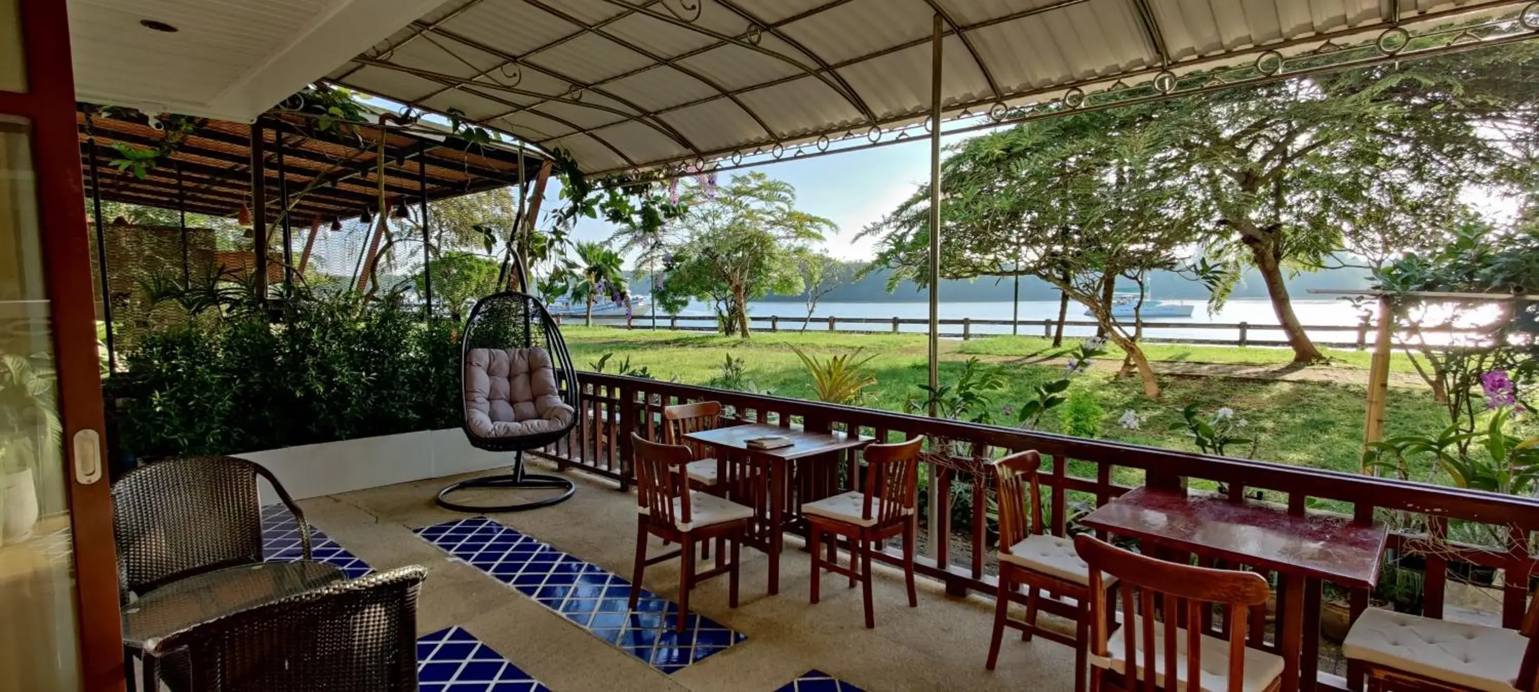 Dining area in Krabi River Hotel