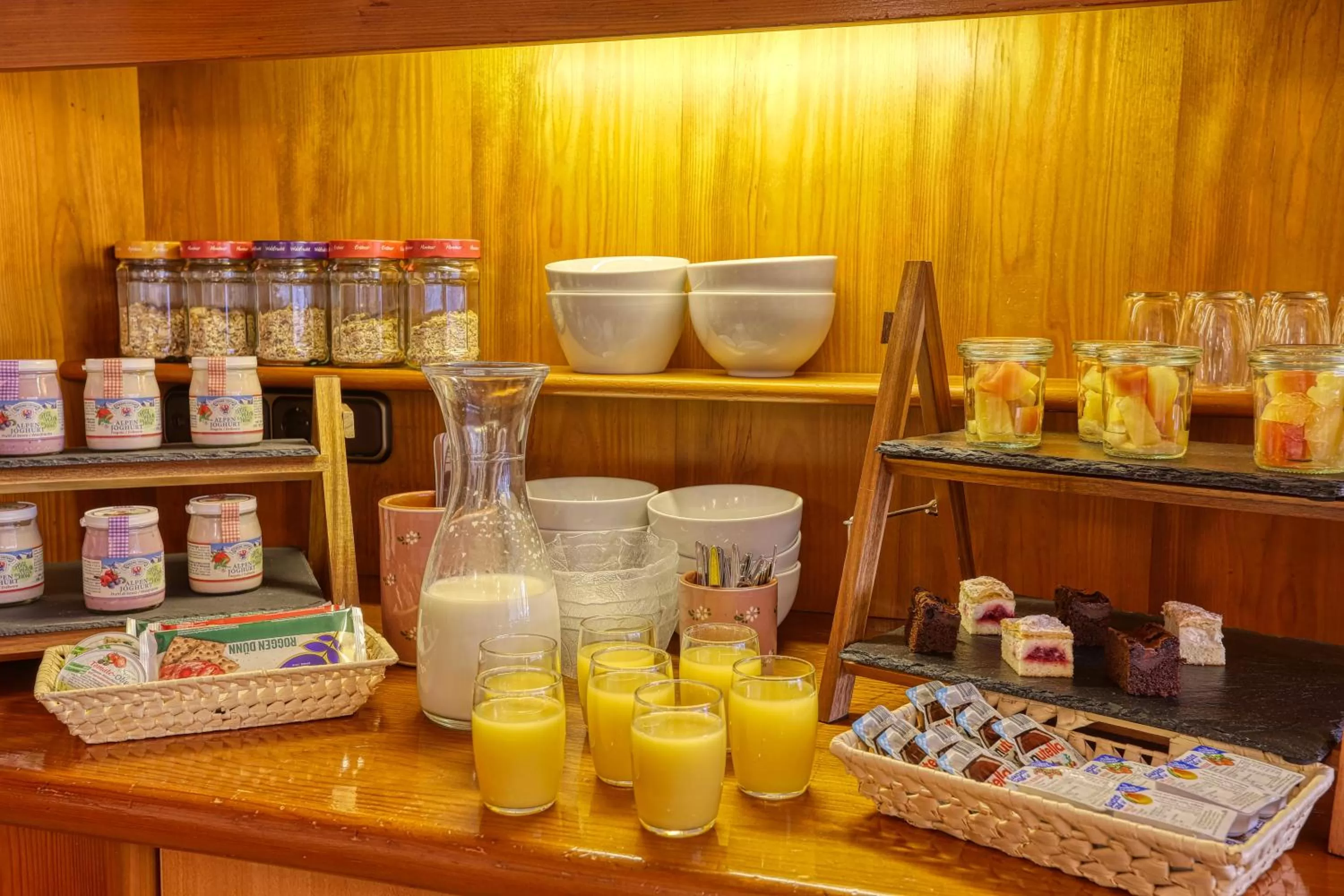 Buffet breakfast in Hotel Jakob