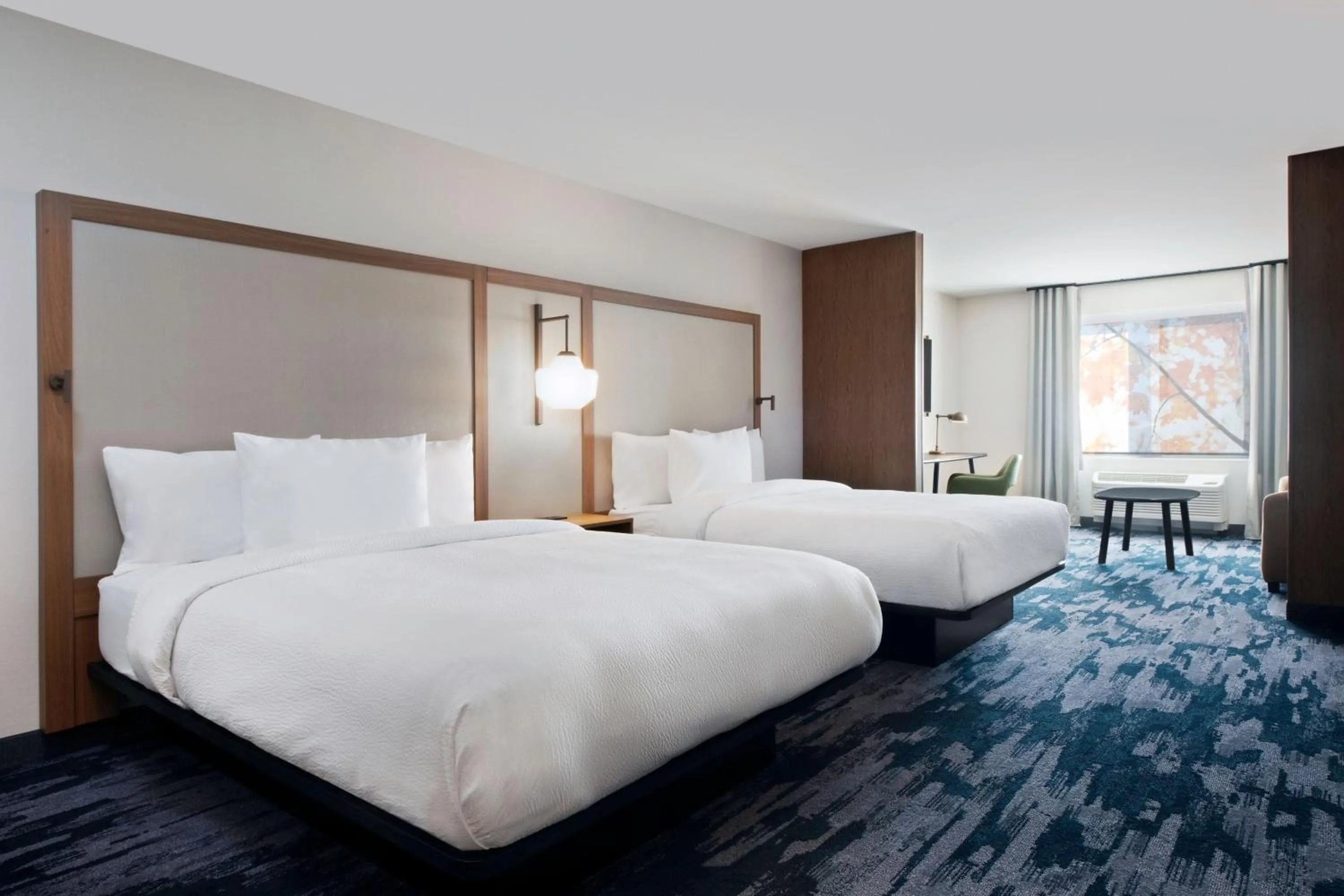 Photo of the whole room, Bed in Fairfield by Marriott Inn & Suites Chino