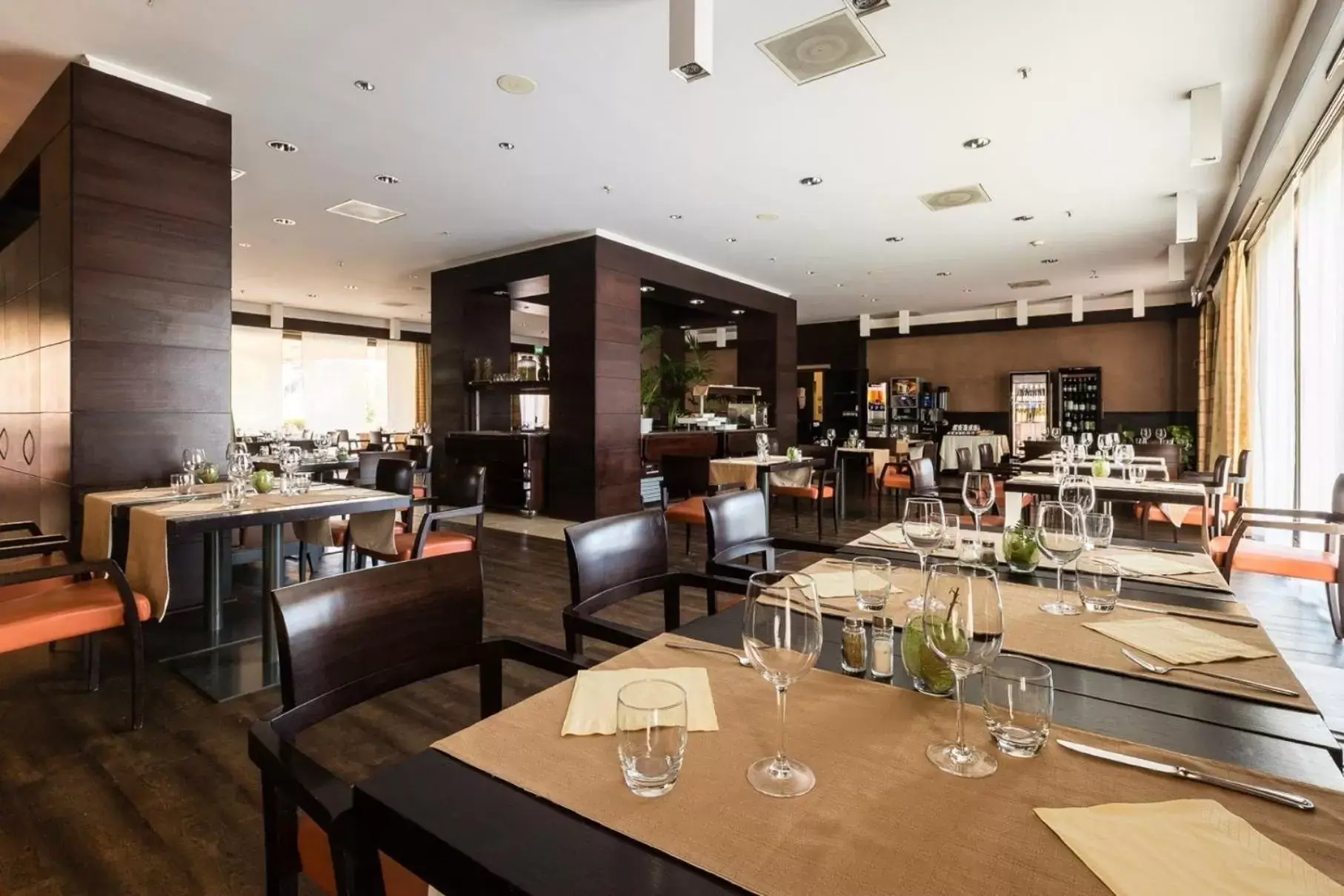 Restaurant/Places to Eat in Crowne Plaza Milan Malpensa Airport, an IHG Hotel