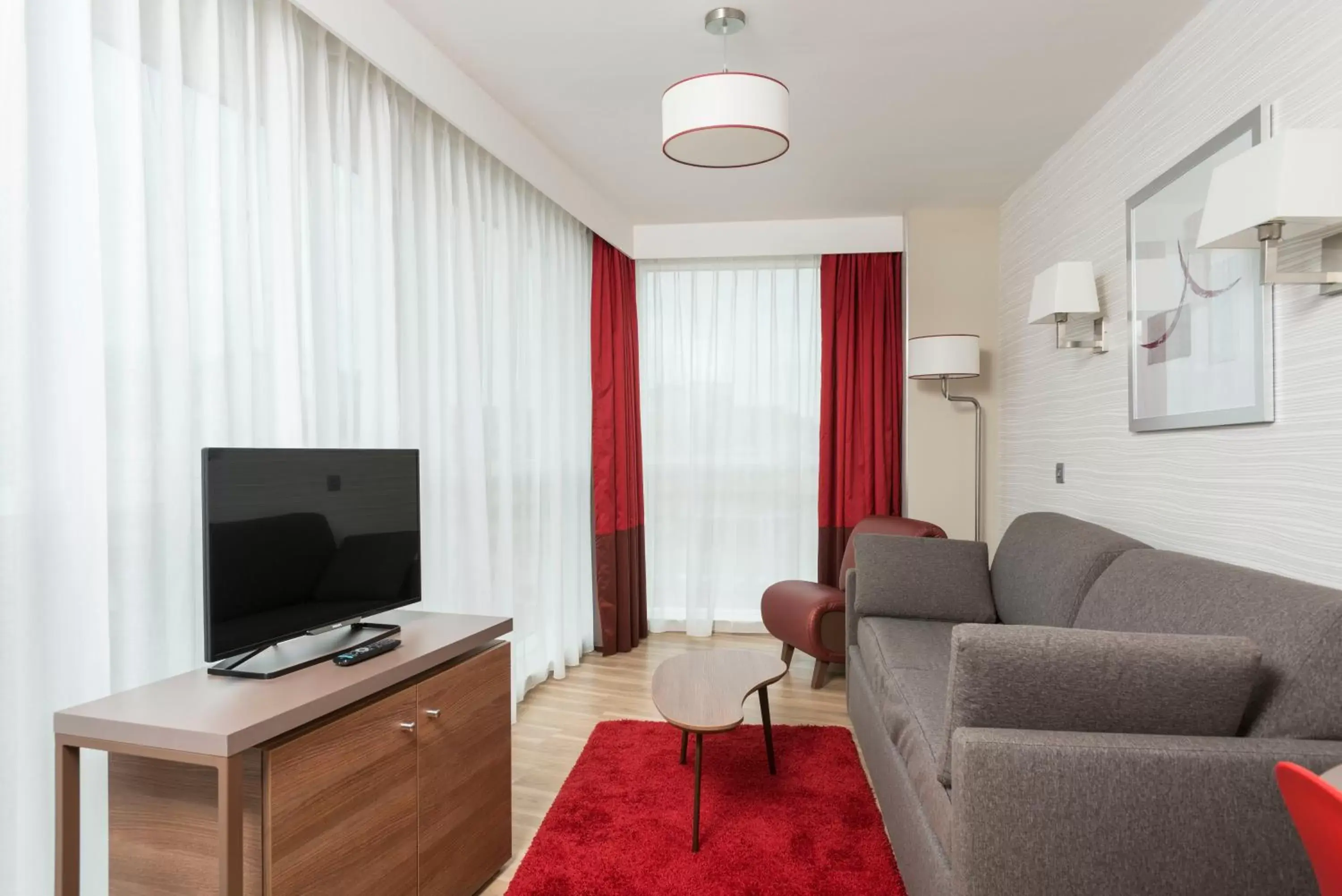 Living room, Seating Area in Aparthotel Adagio Birmingham City Centre