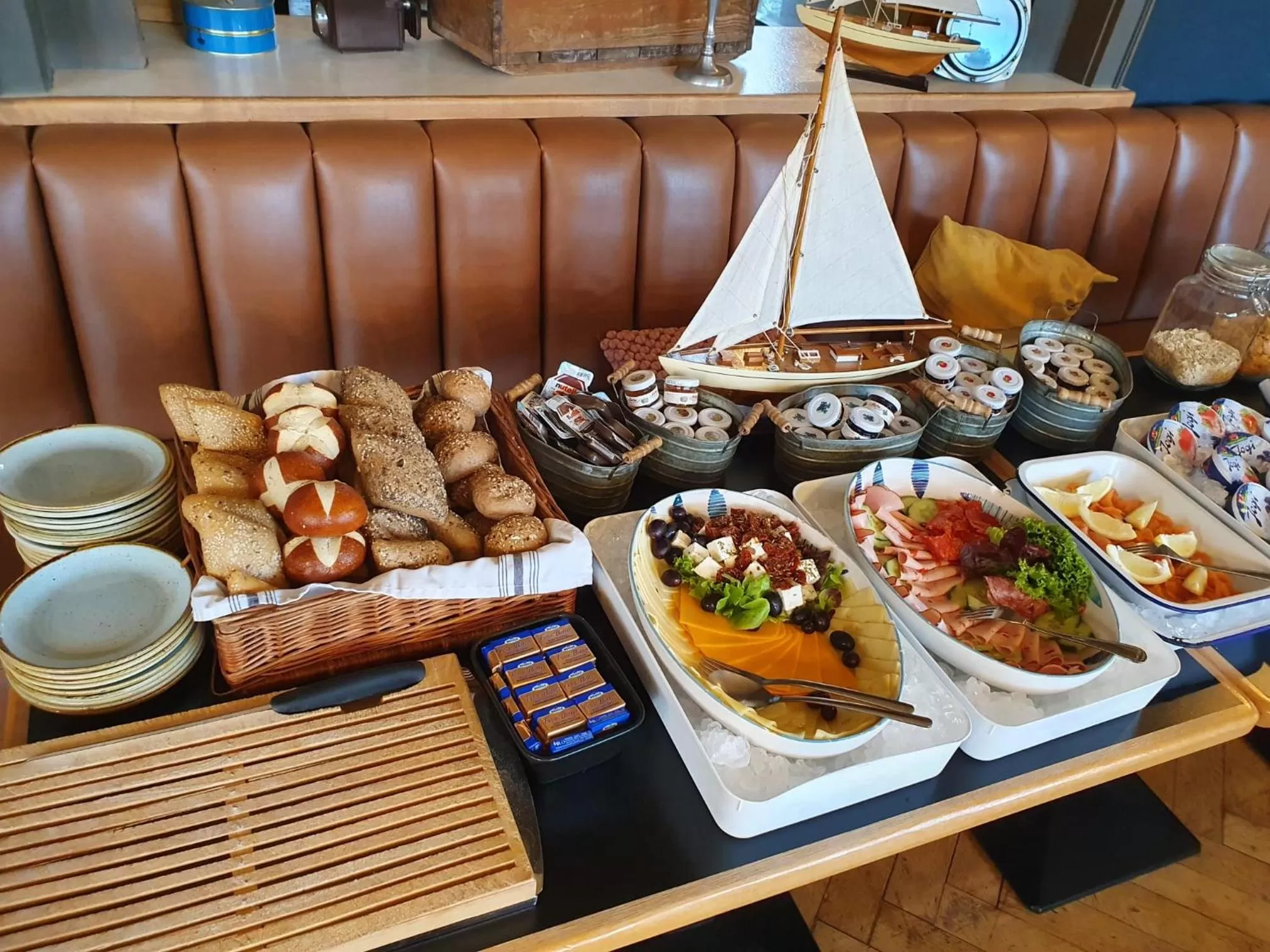 Breakfast in Hafen 17 Hotel Küche Bar