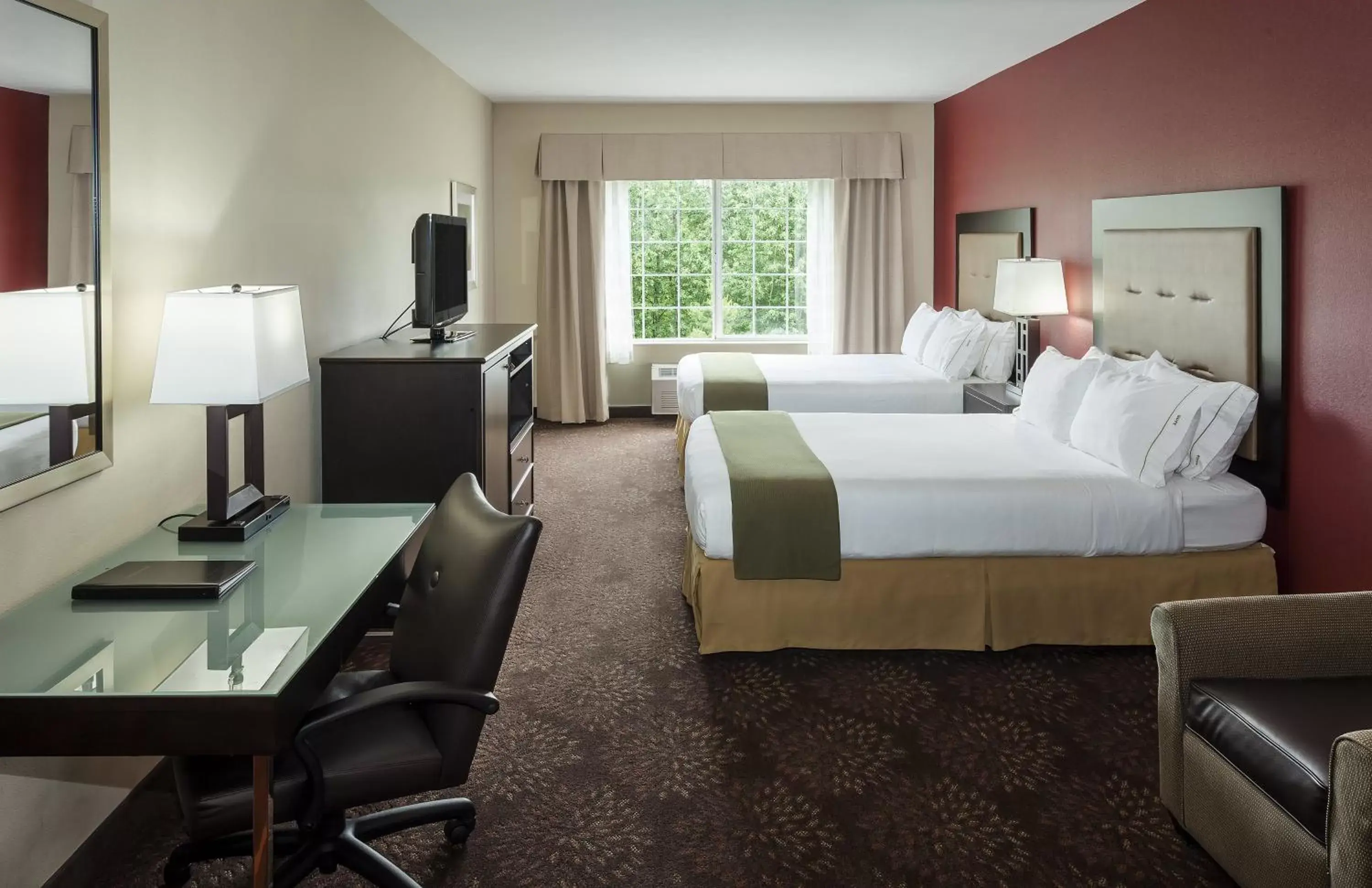 Photo of the whole room in Holiday Inn Express Anchorage, an IHG Hotel