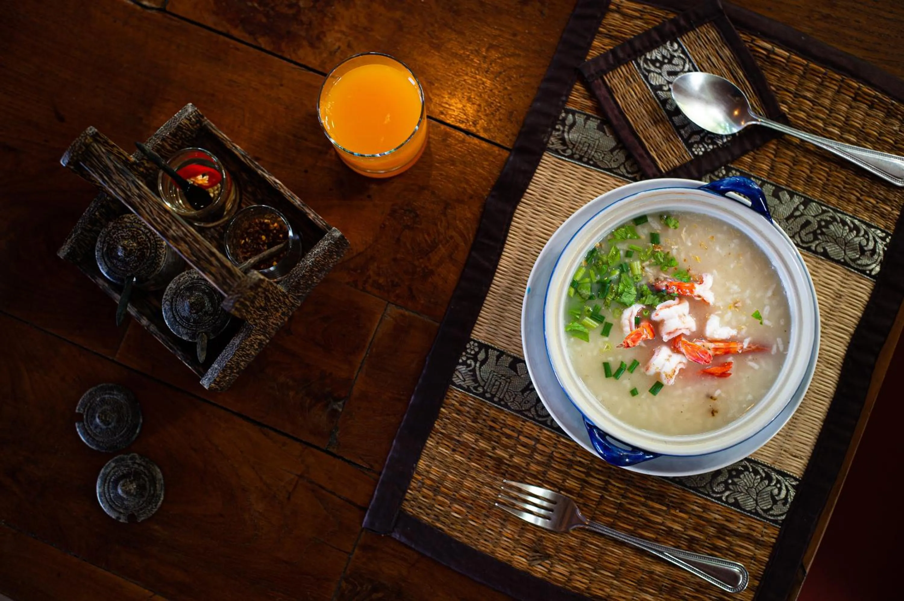 Food and drinks in Navatara Phuket Resort