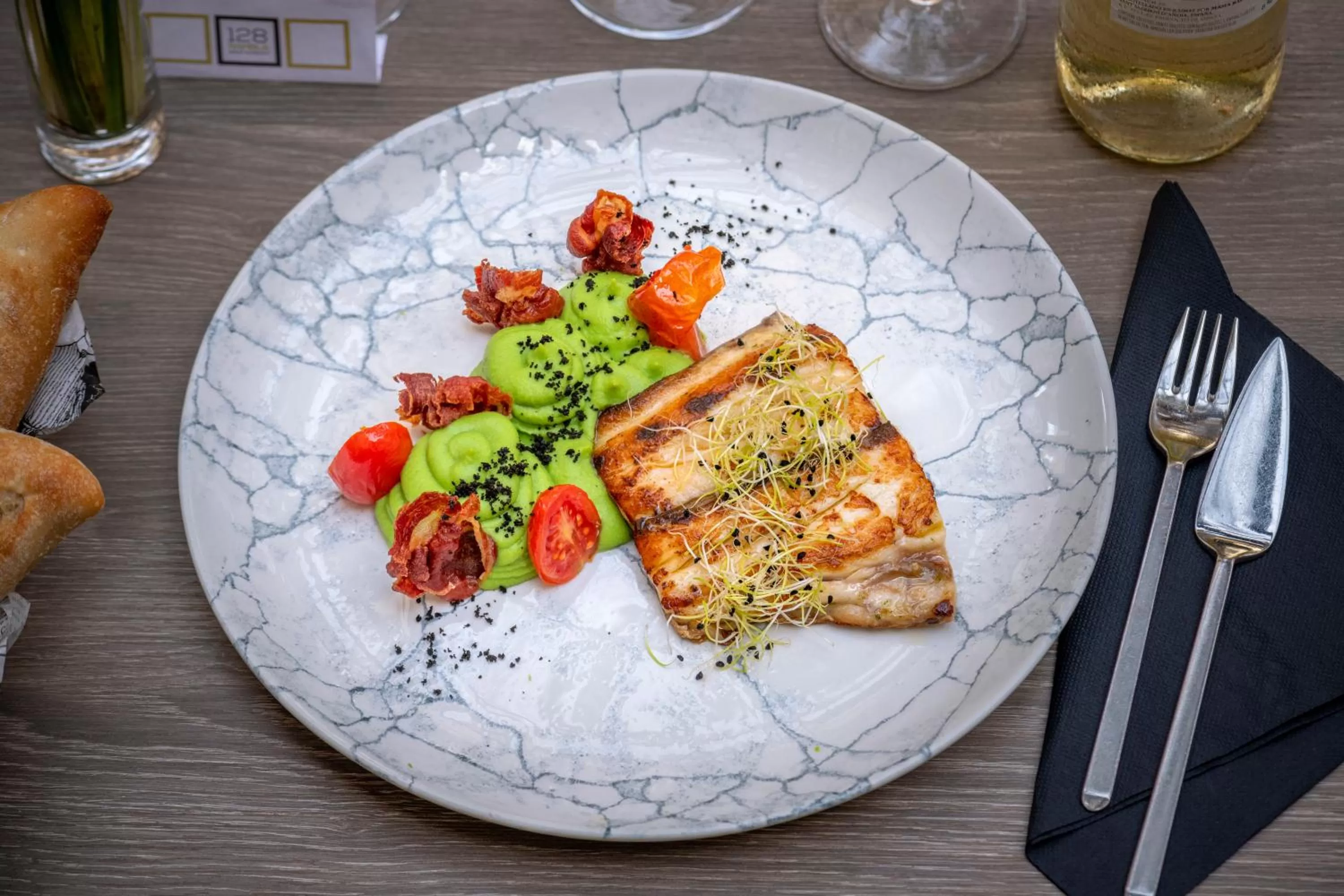 Restaurant/places to eat in Hotel SERHS Rivoli Rambla