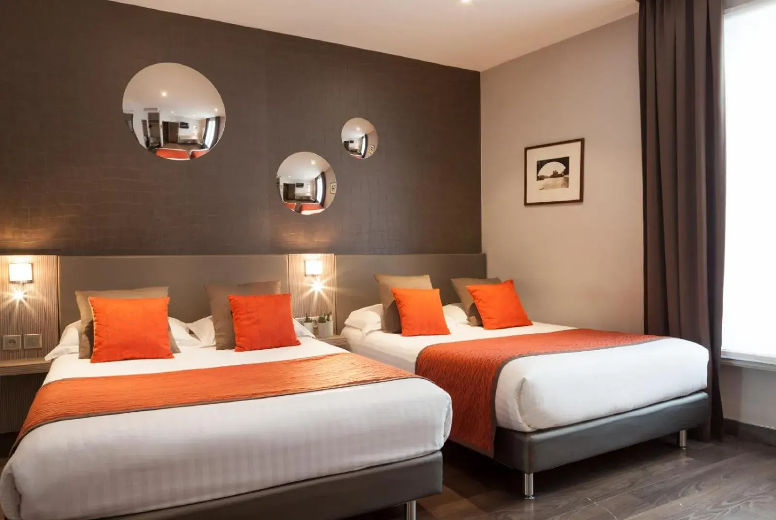 Photo of the whole room, Bed in Acropole Photo of the whole room, Bed in Acropole