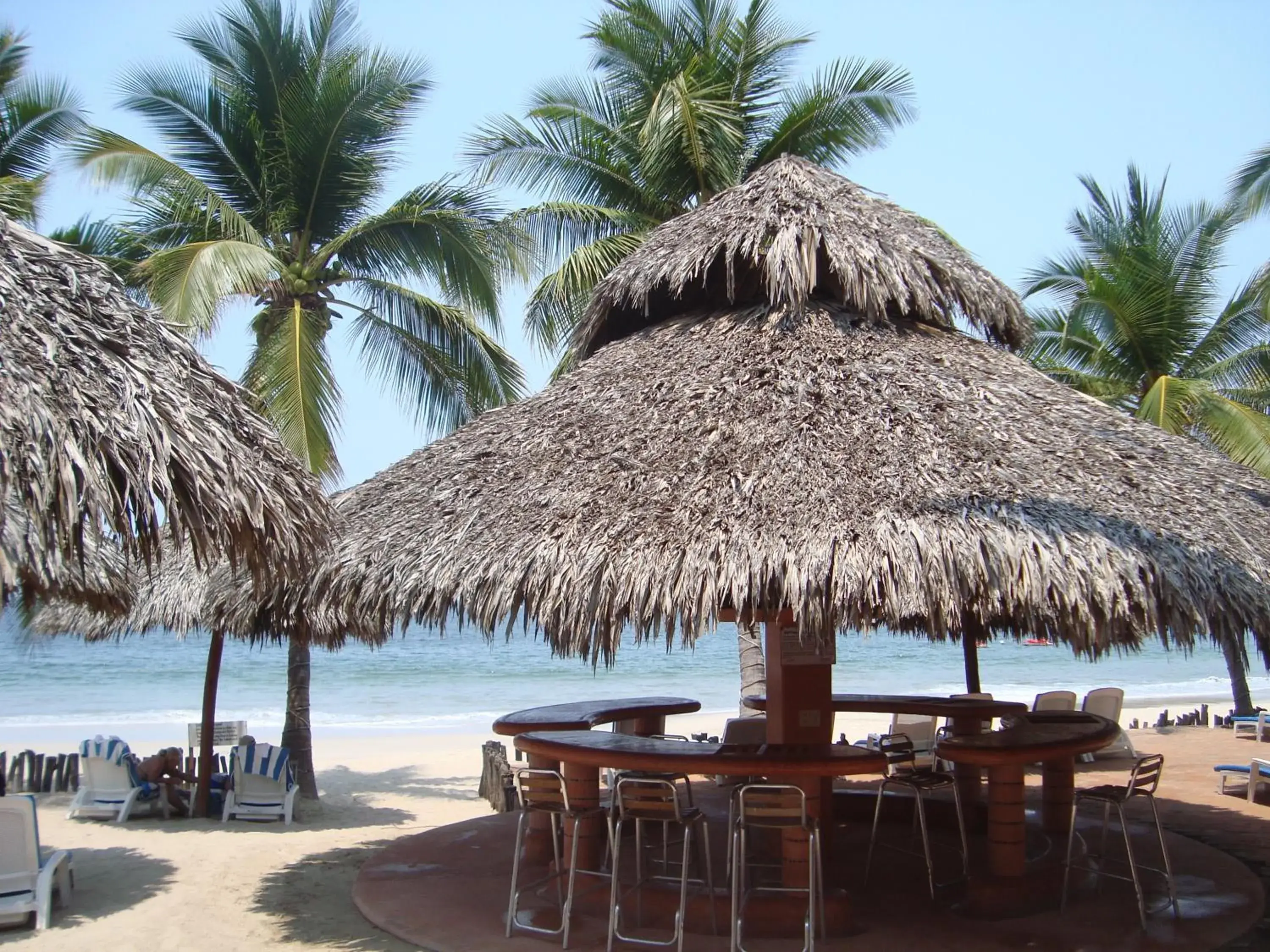 Lounge or bar, Beach in Hotel Villa Mexicana