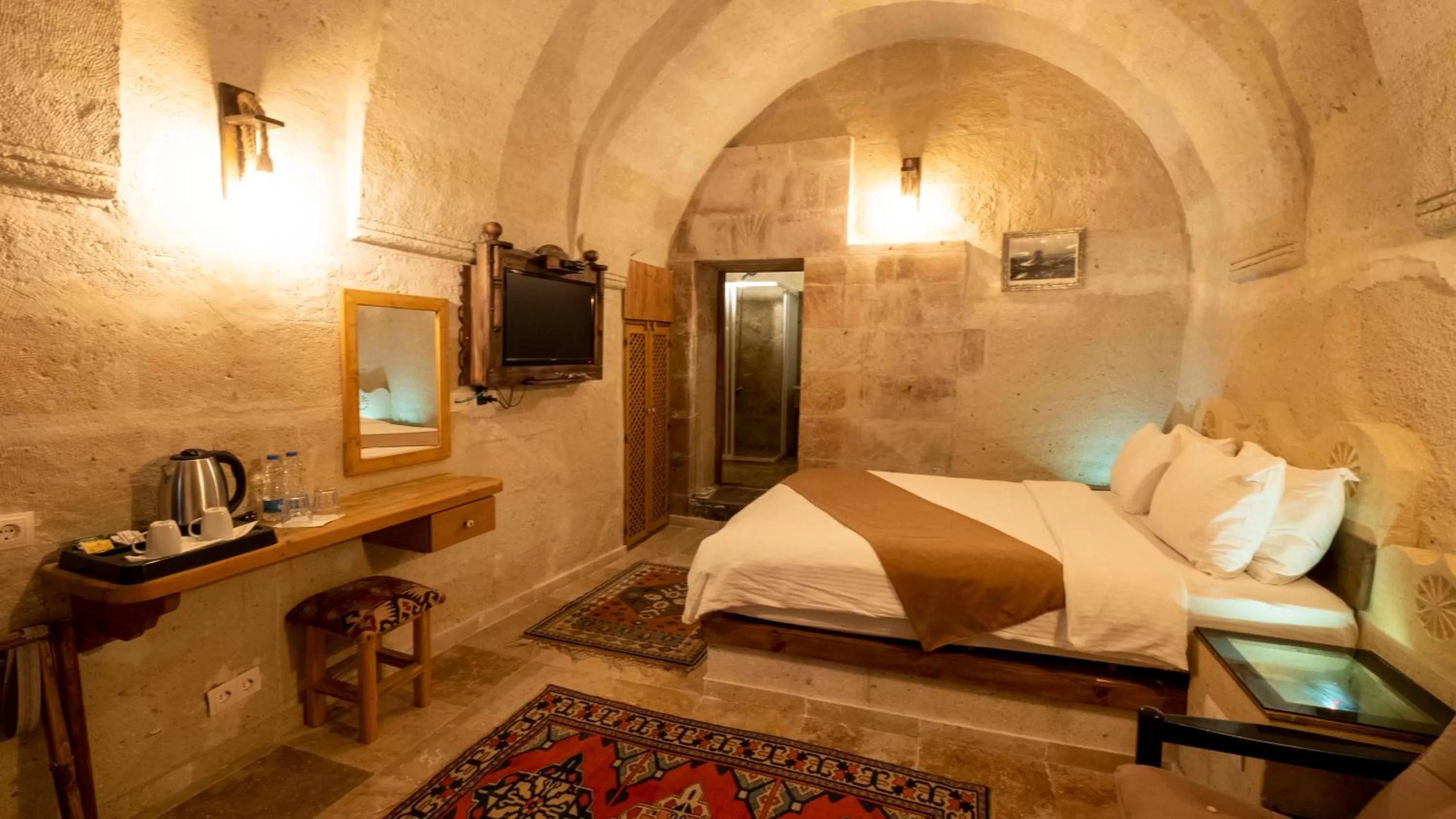 Photo of the whole room, Bed in In Stone House