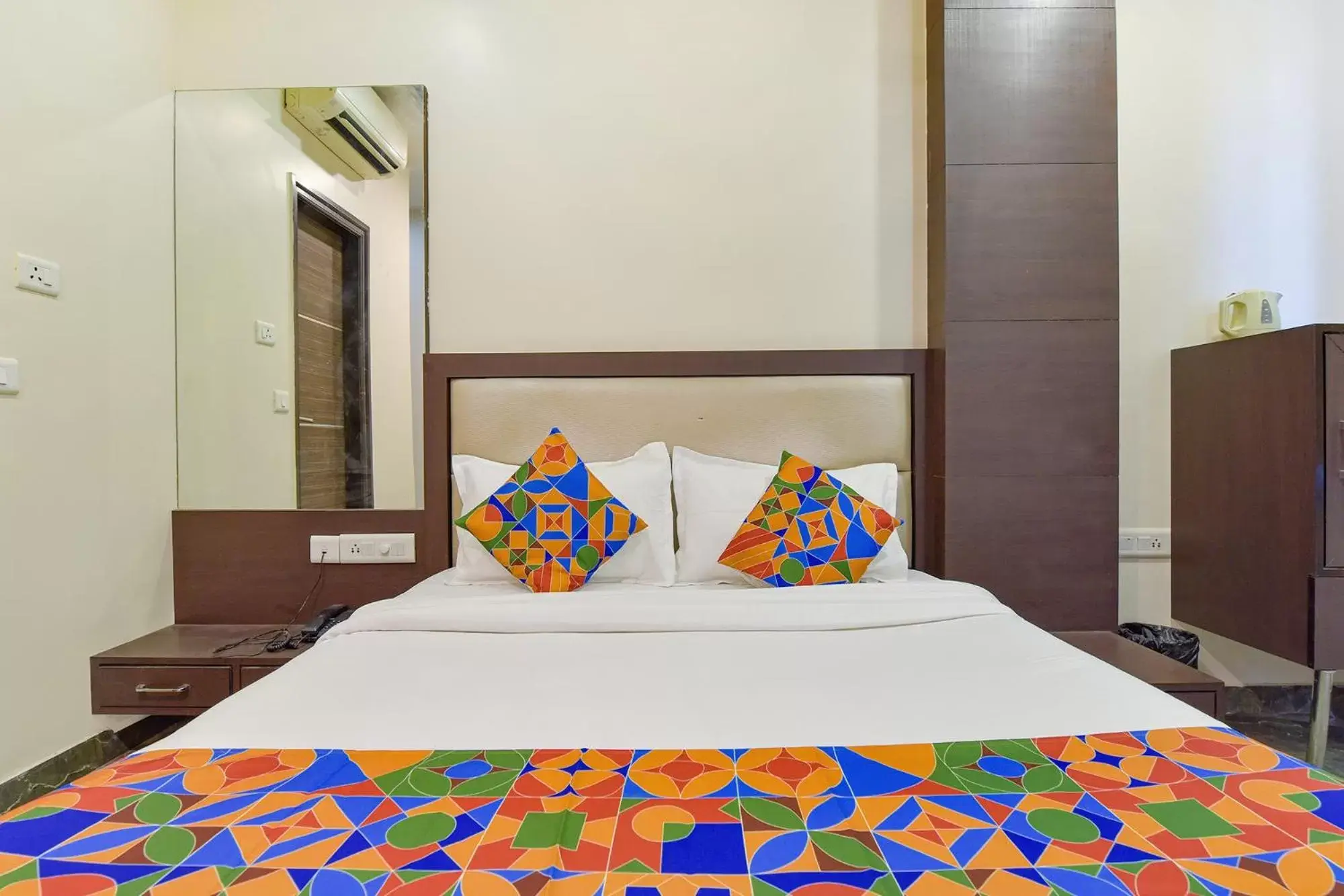 Bed in FabHotel Resolute Gopalpura Bed in FabHotel Resolute Gopalpura