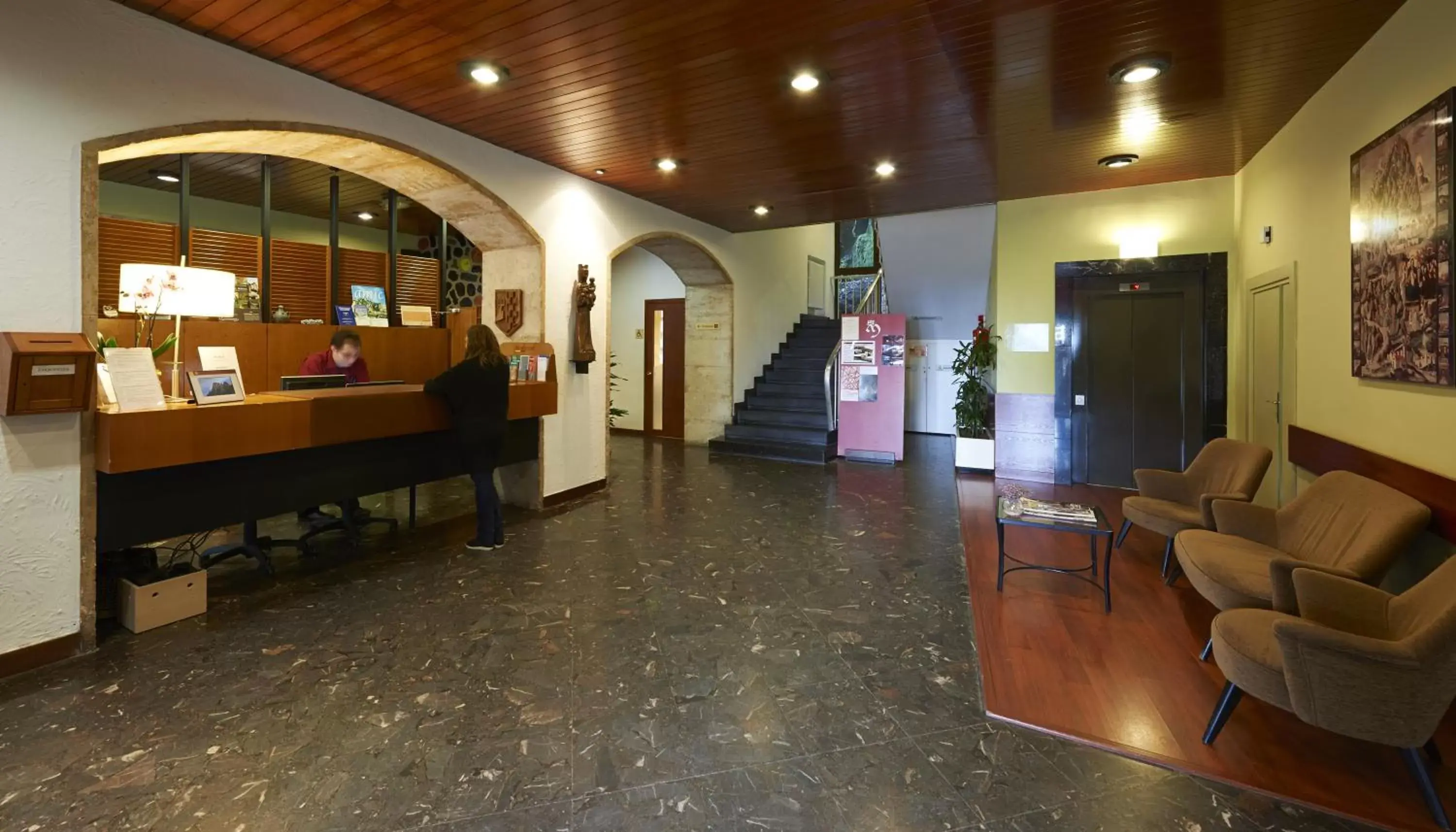 Facade/entrance, Lobby/Reception in Hotel Abat Cisneros Montserrat