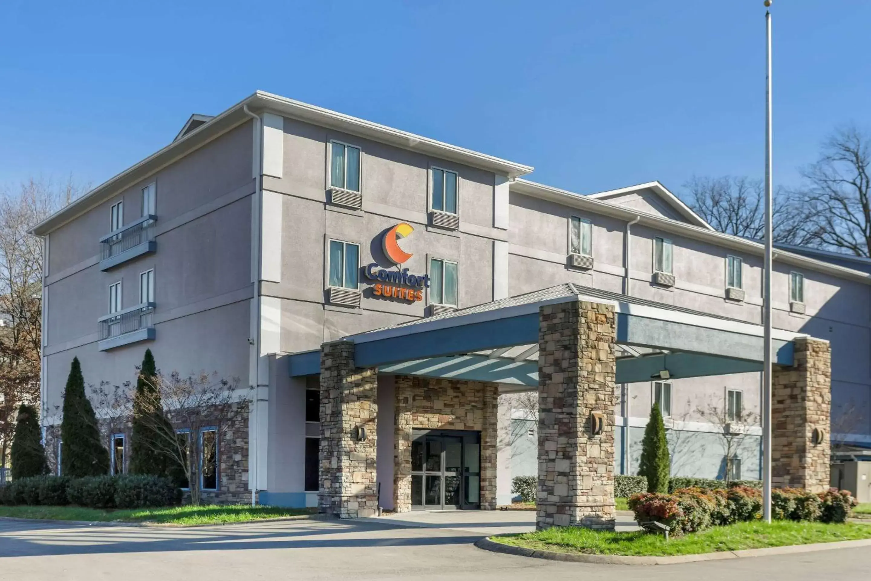 Property Building in Comfort Suites Airport Nashville