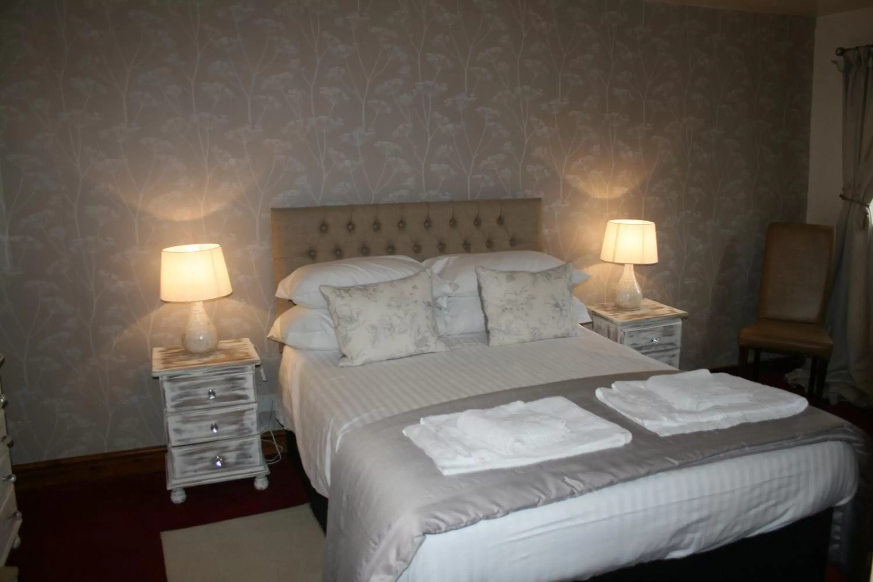 Bed in The Talbot Inn