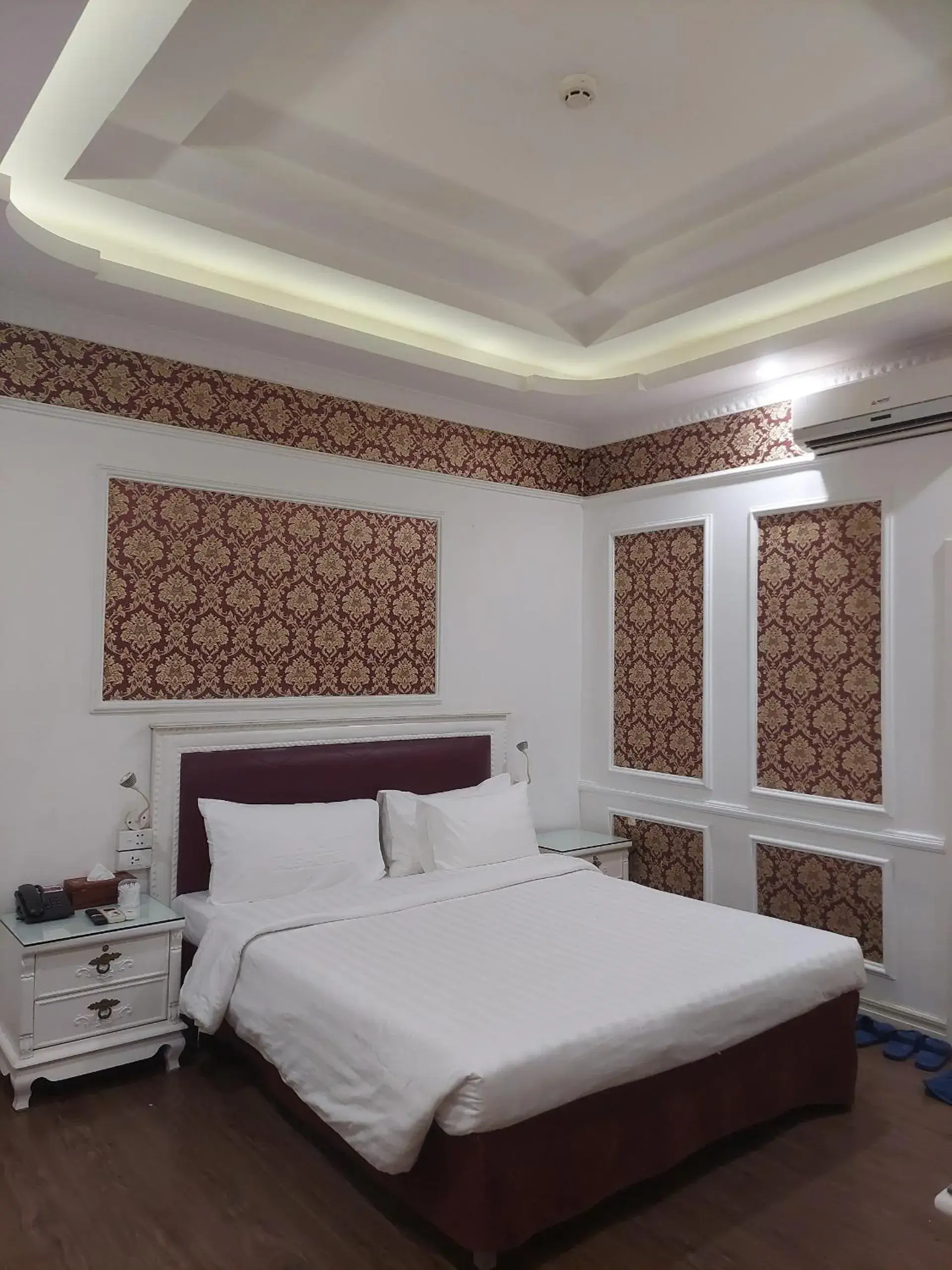 Bed in A25 Hotel - Dịch Vọng Hậu