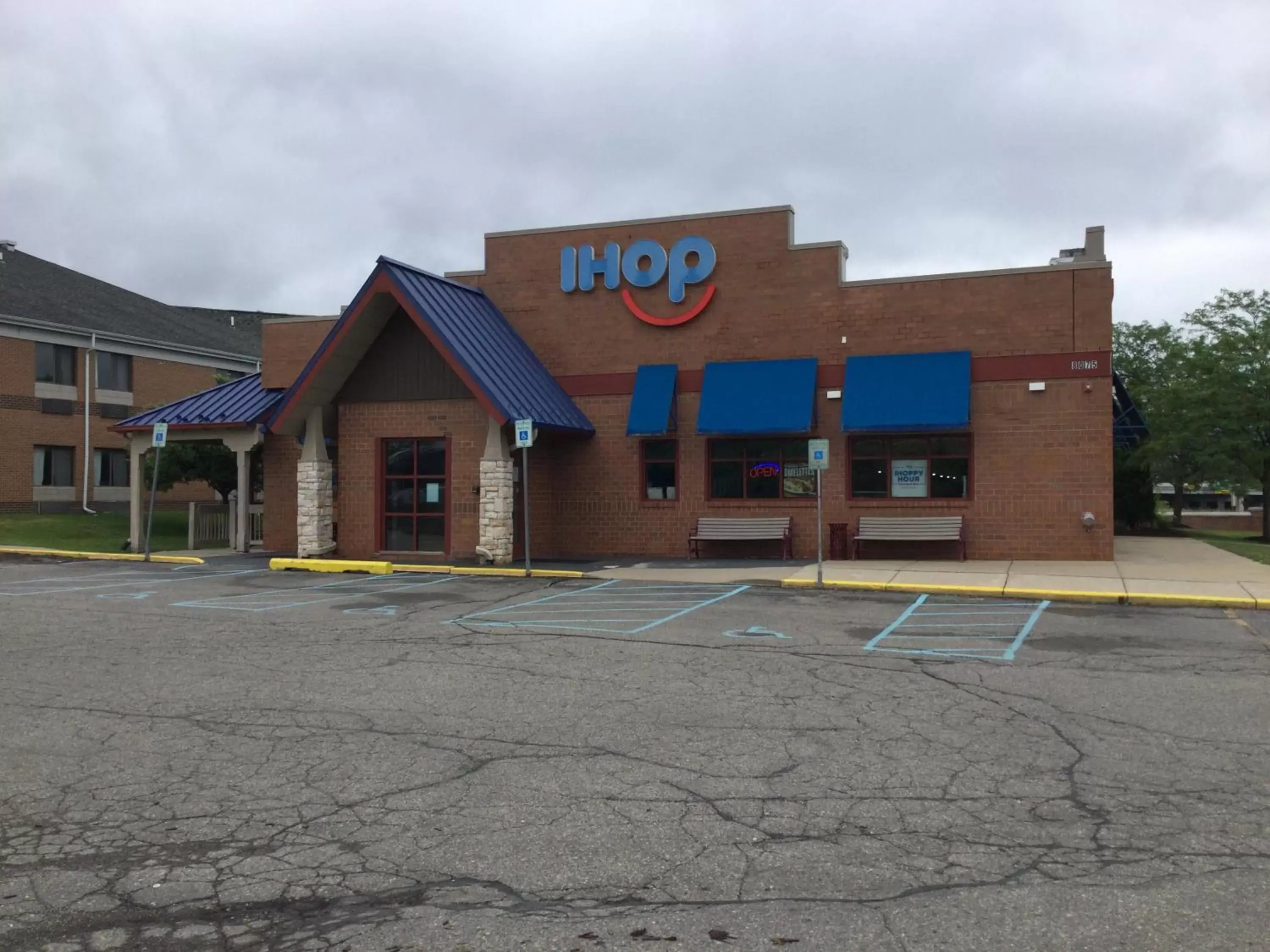 Restaurant/places to eat in Wingate by Wyndham Brighton Restaurant/places to eat in Wingate by Wyndham Brighton