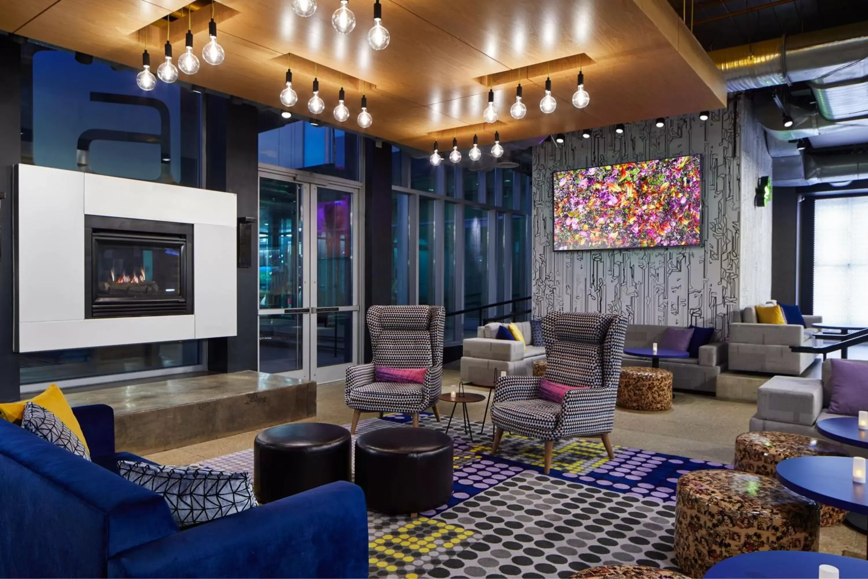 Lounge or bar in Aloft Dulles Airport North