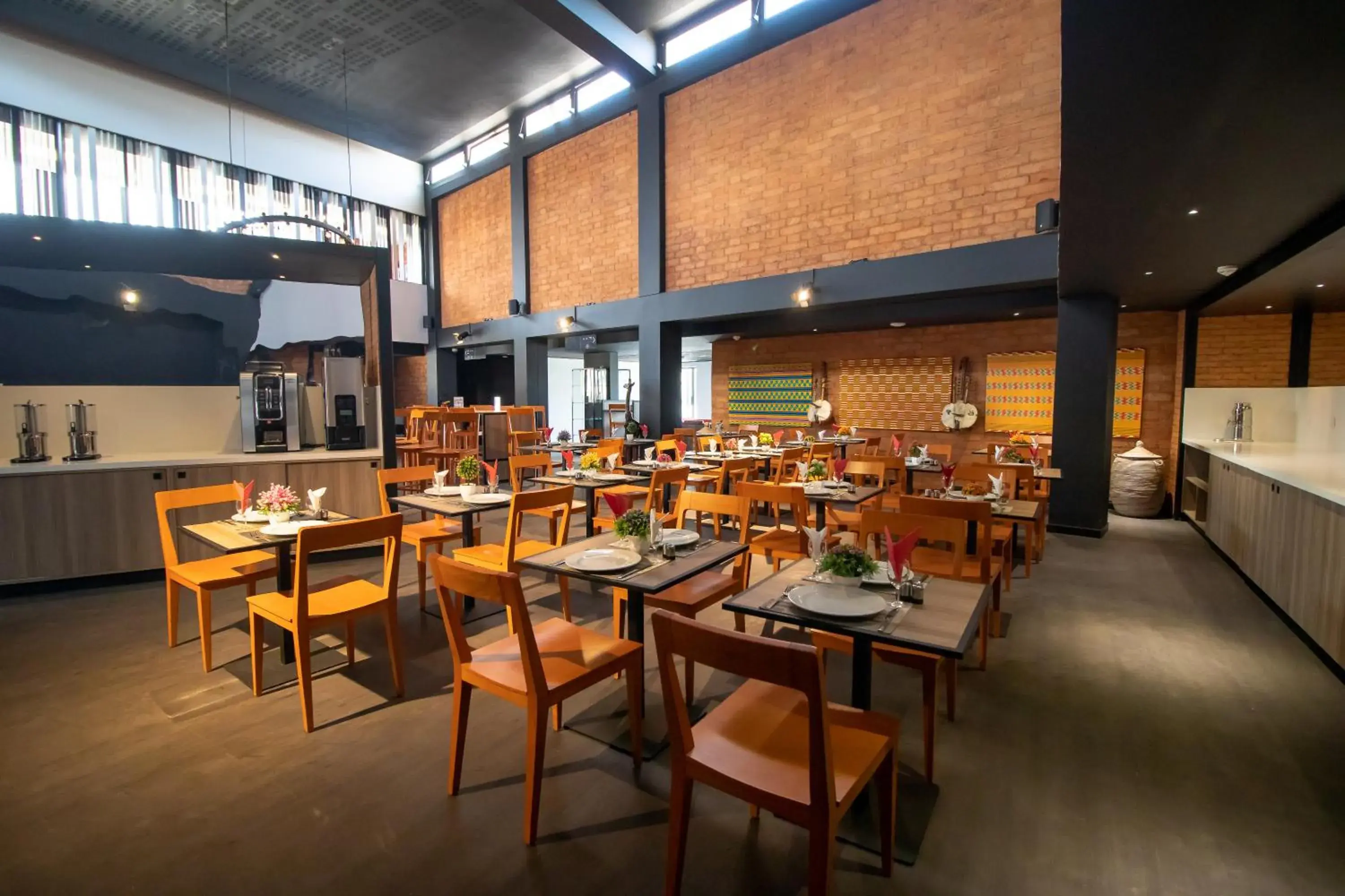 Restaurant/Places to Eat in ONOMO Hotel Dakar