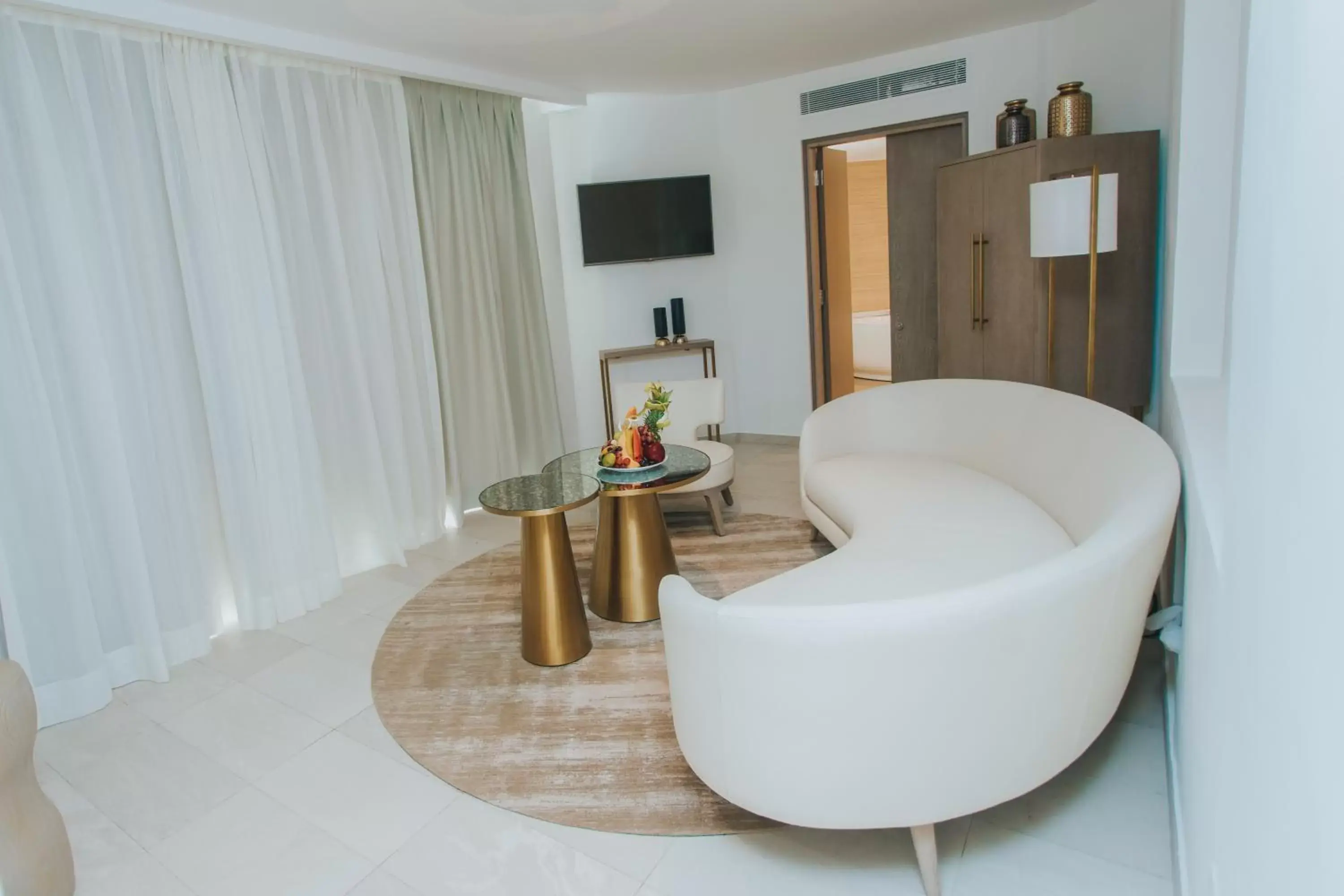 Living room, Seating Area in Grand Bavaro Princess - All Inclusive