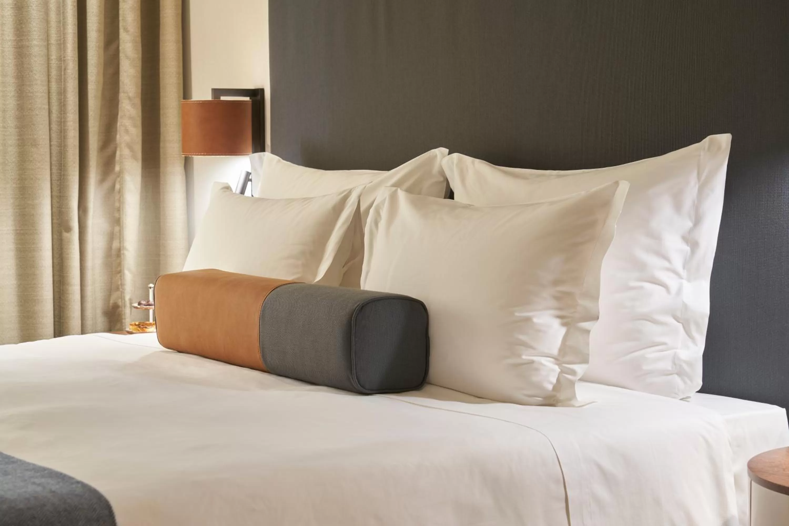 Bedroom, Bed in PortoBay Flores